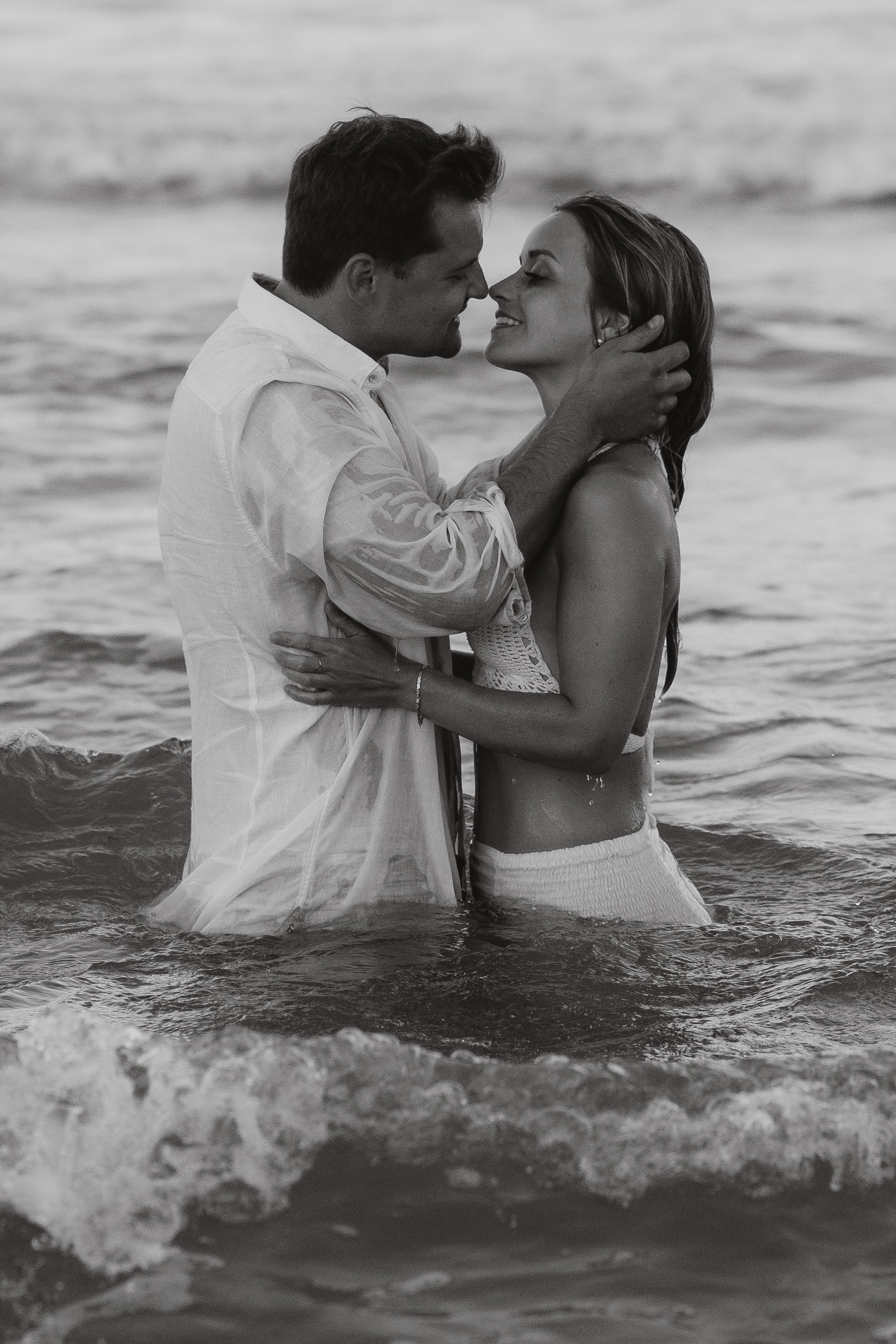 Love Story at Sunset in Torrevieja and Alicante | Romantic Photoshoot by Andrey Lukovnikov