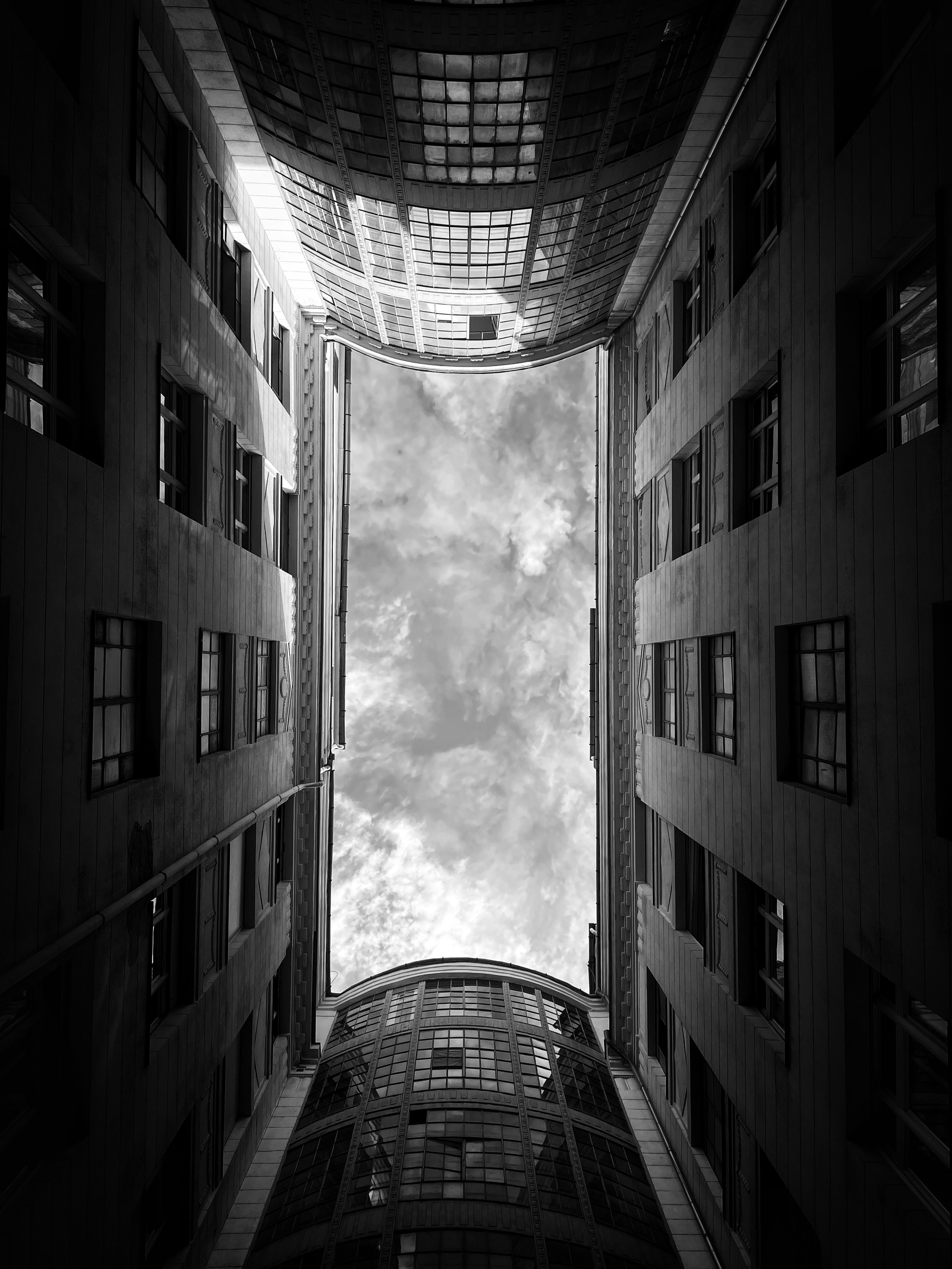 Sky. Budapest 2026. IPHONE 12 PRO