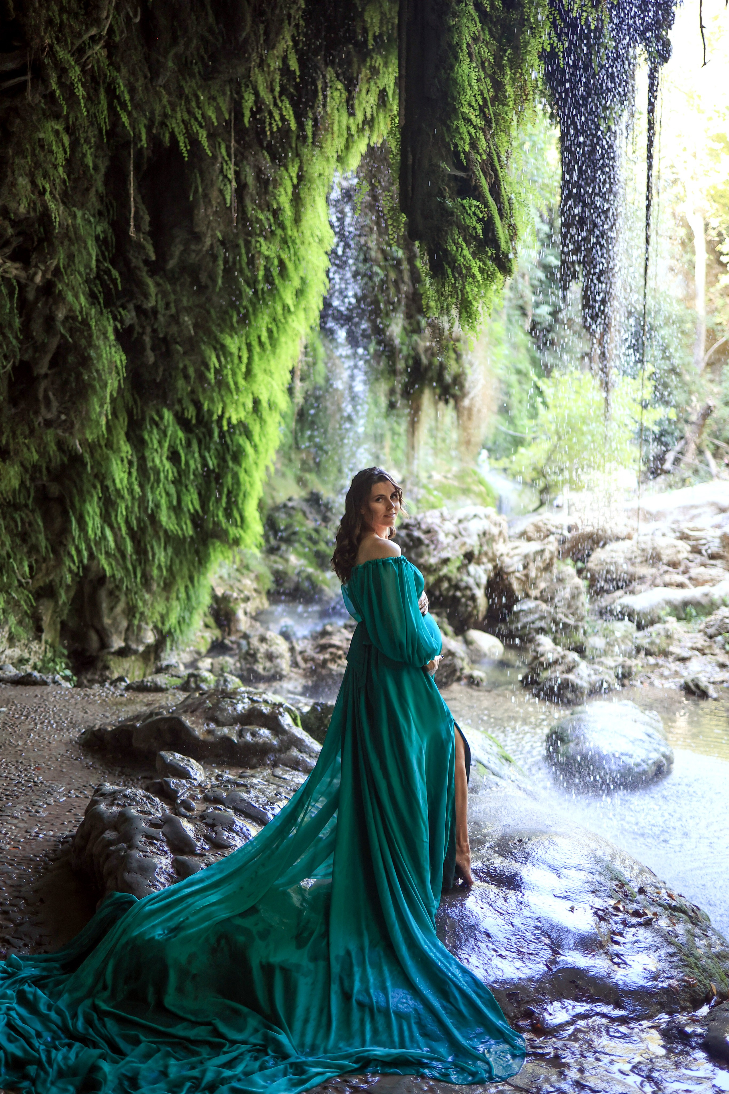 Kurshunlu waterfall (flying dresses). Photographer in Turkey, Antalya, Kemer, Belek, Side, Kas, Fethiye