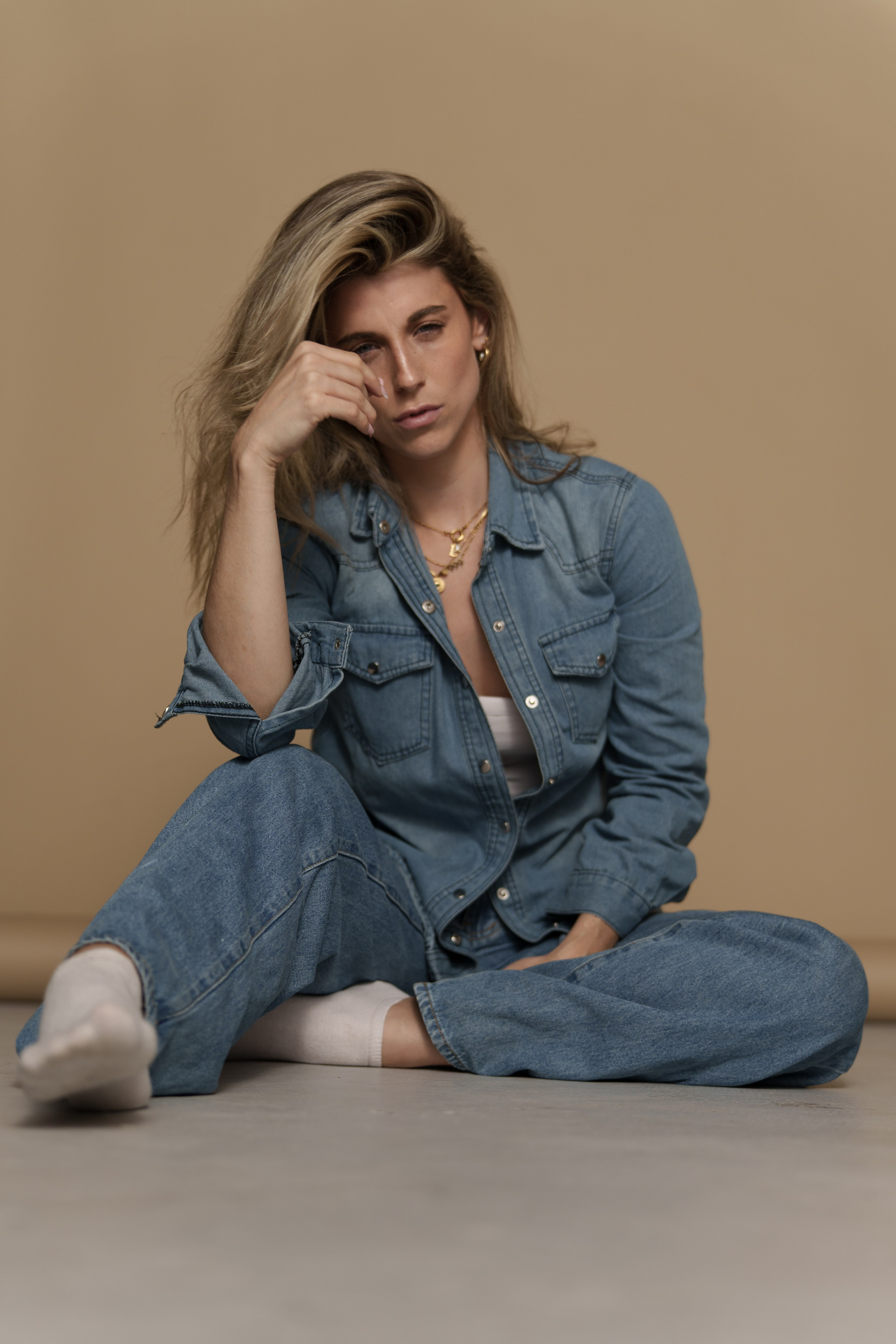 „Kölsch&Shoot“ in Cologne w/ Lisa (Set #2). URBANSTREETFILES.ART