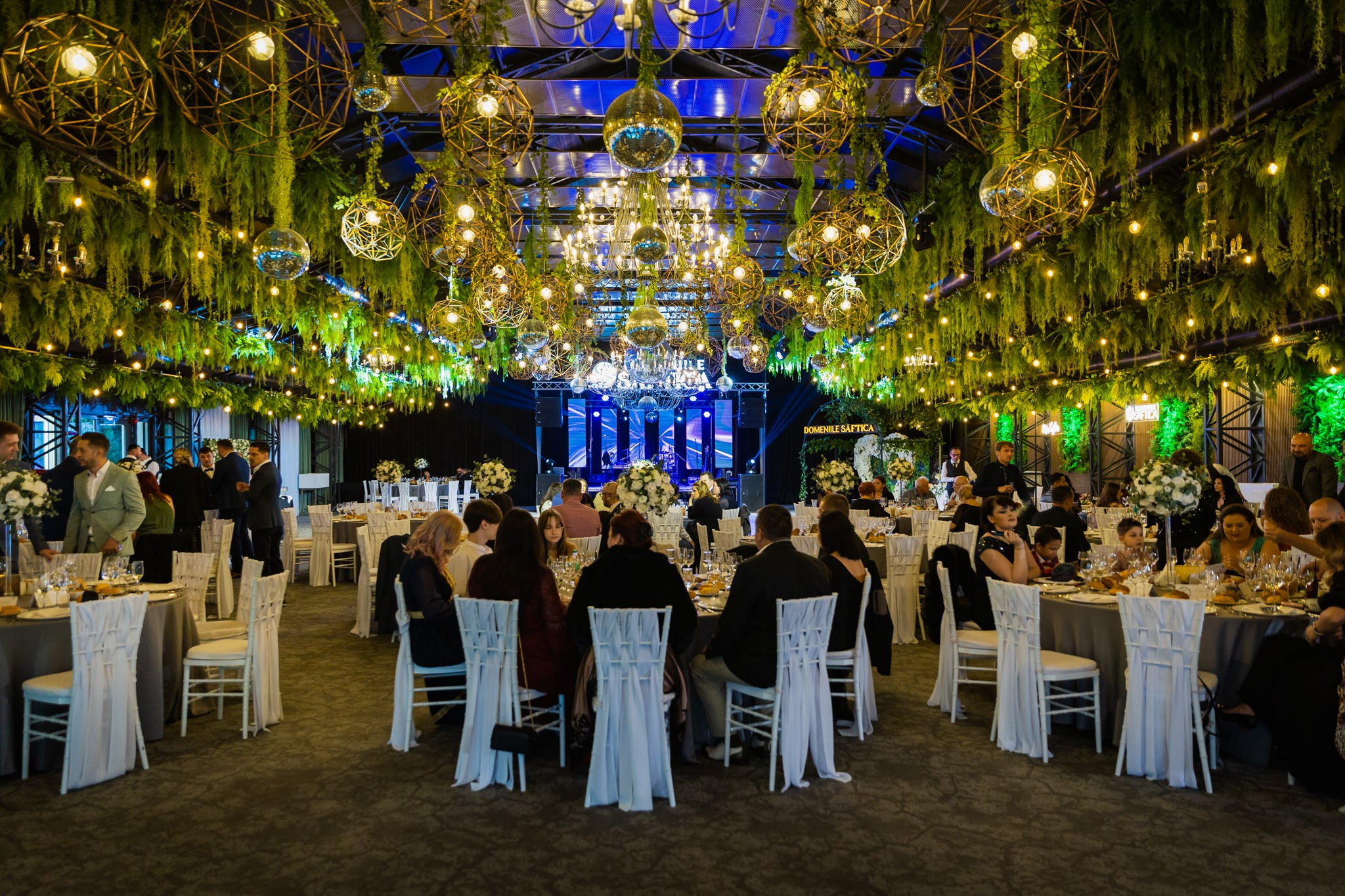 Nunta Ema si Valentin - Manu Ivanciu. Wedding Photographer in Bucharest — Manu Ivanciu