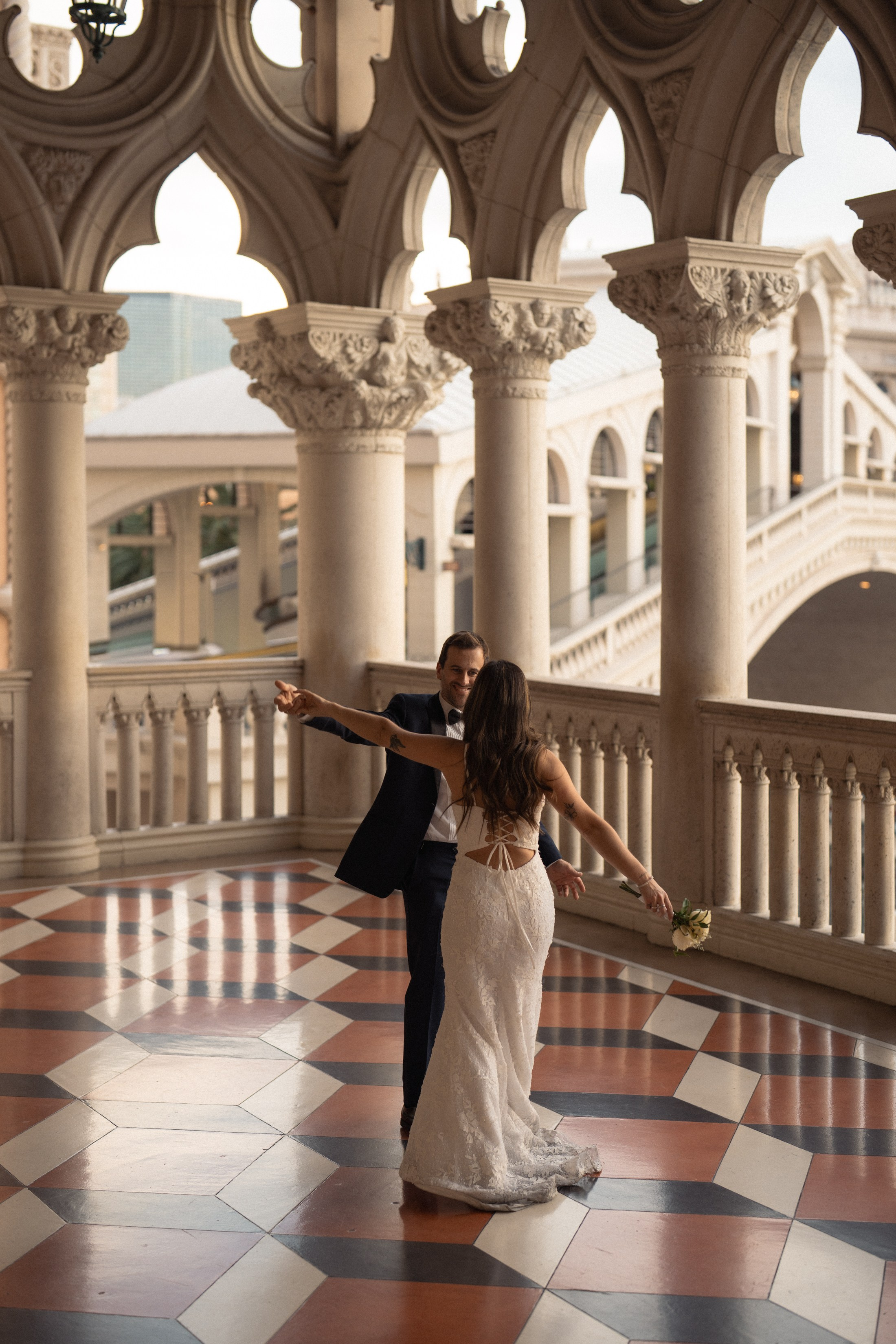 K&S. Wedding & elopement photographer Viktoriya Kravtsov. Las Vegas