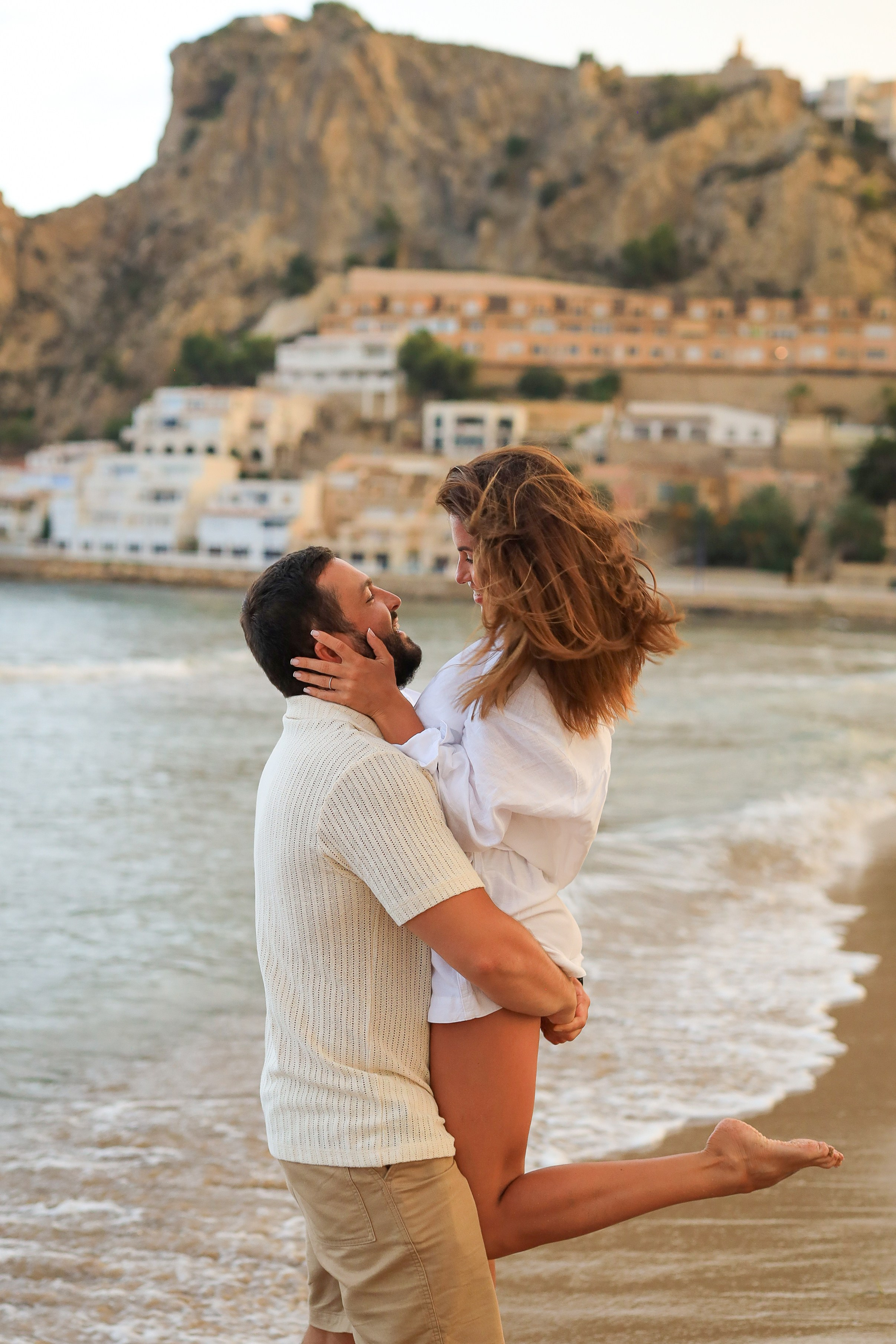 Фотосессия love-story на пляже в Аликанте