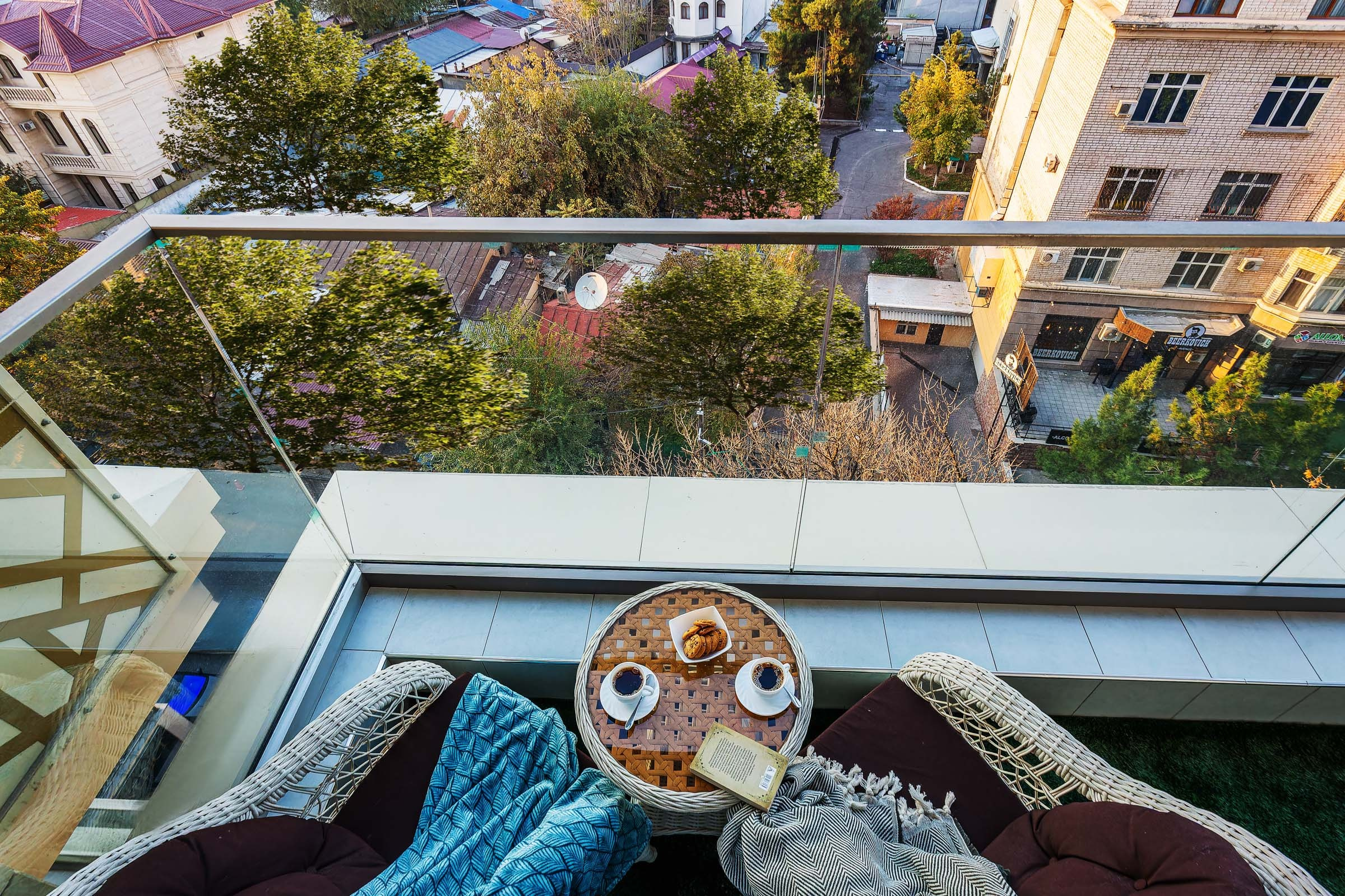 Mirabad Avenue + Video. Аренда апартаментов Ташкент Узбекистан