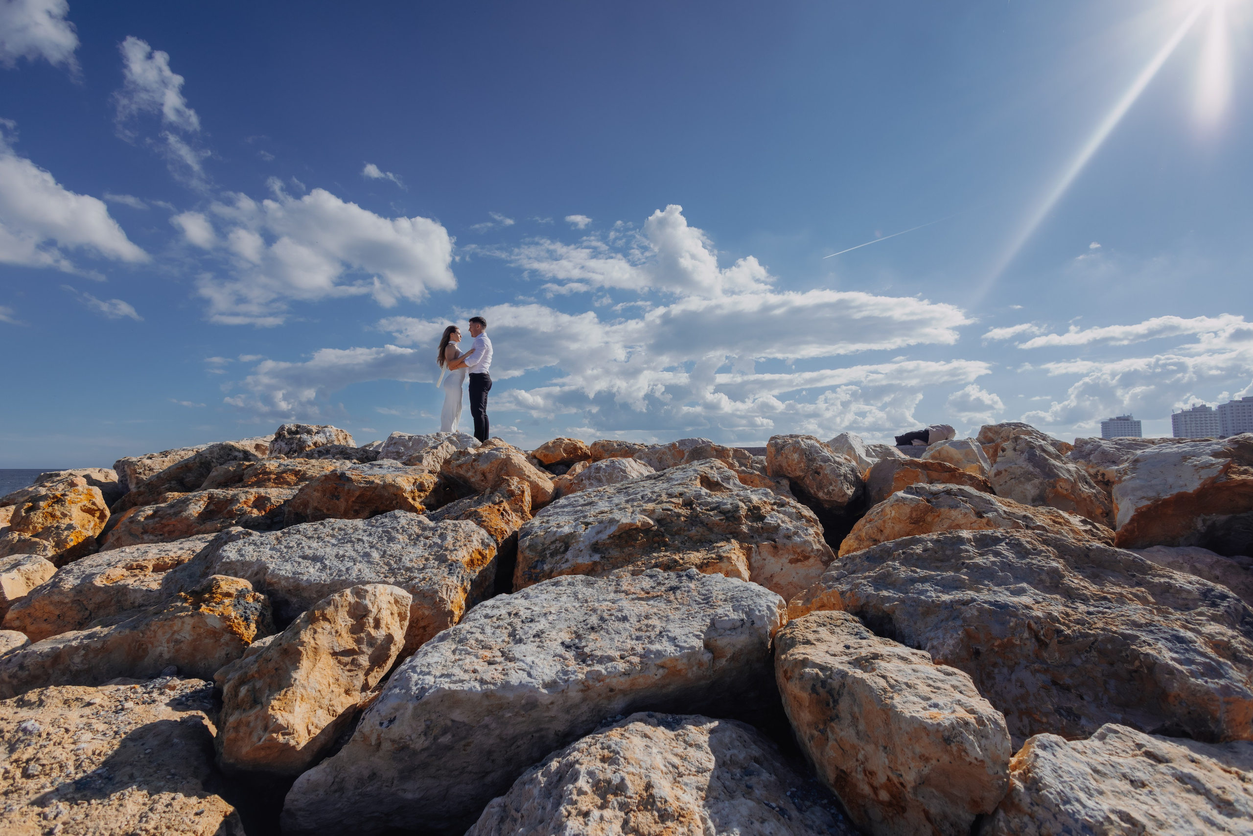 ANDREEA & RAZVAN - SAVE THE DATE. Fotograf Nuntă | Lucian Murgeanu - Fotograf Profesionist Evenimente
