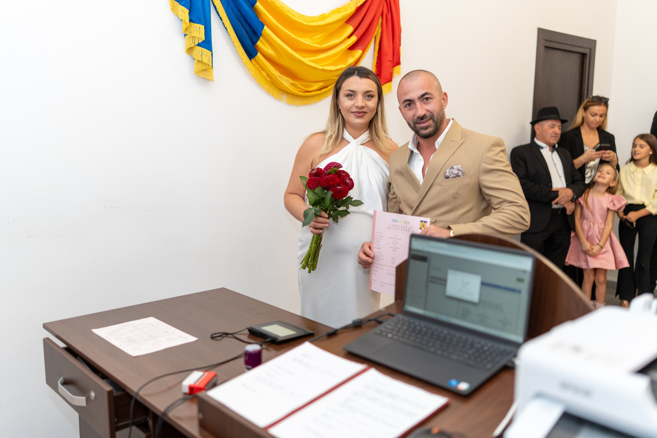 STEFAN & INA - CUNUNIE CIVILA. Fotograf Nuntă | Lucian Murgeanu - Fotograf Profesionist Evenimente