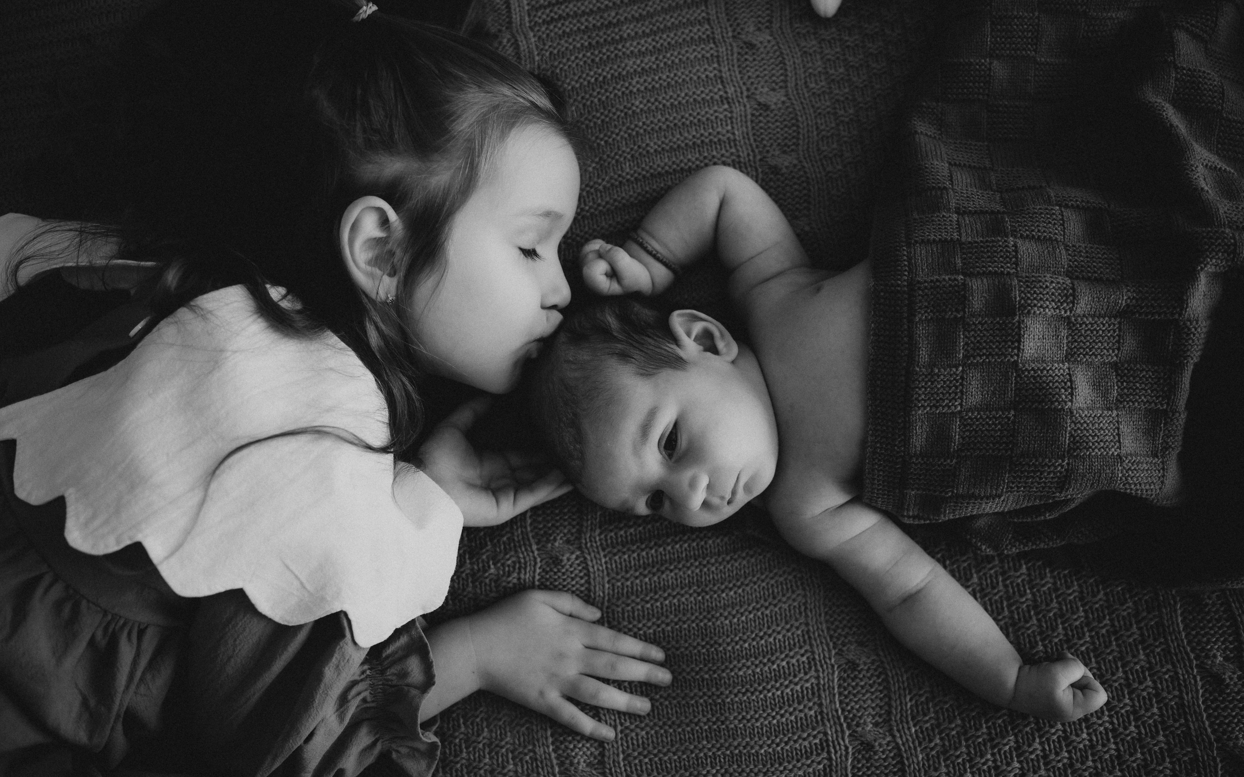 🤍 O l i v e r  E f r e m  - Taina Botezului. Wedding & Family Photographer