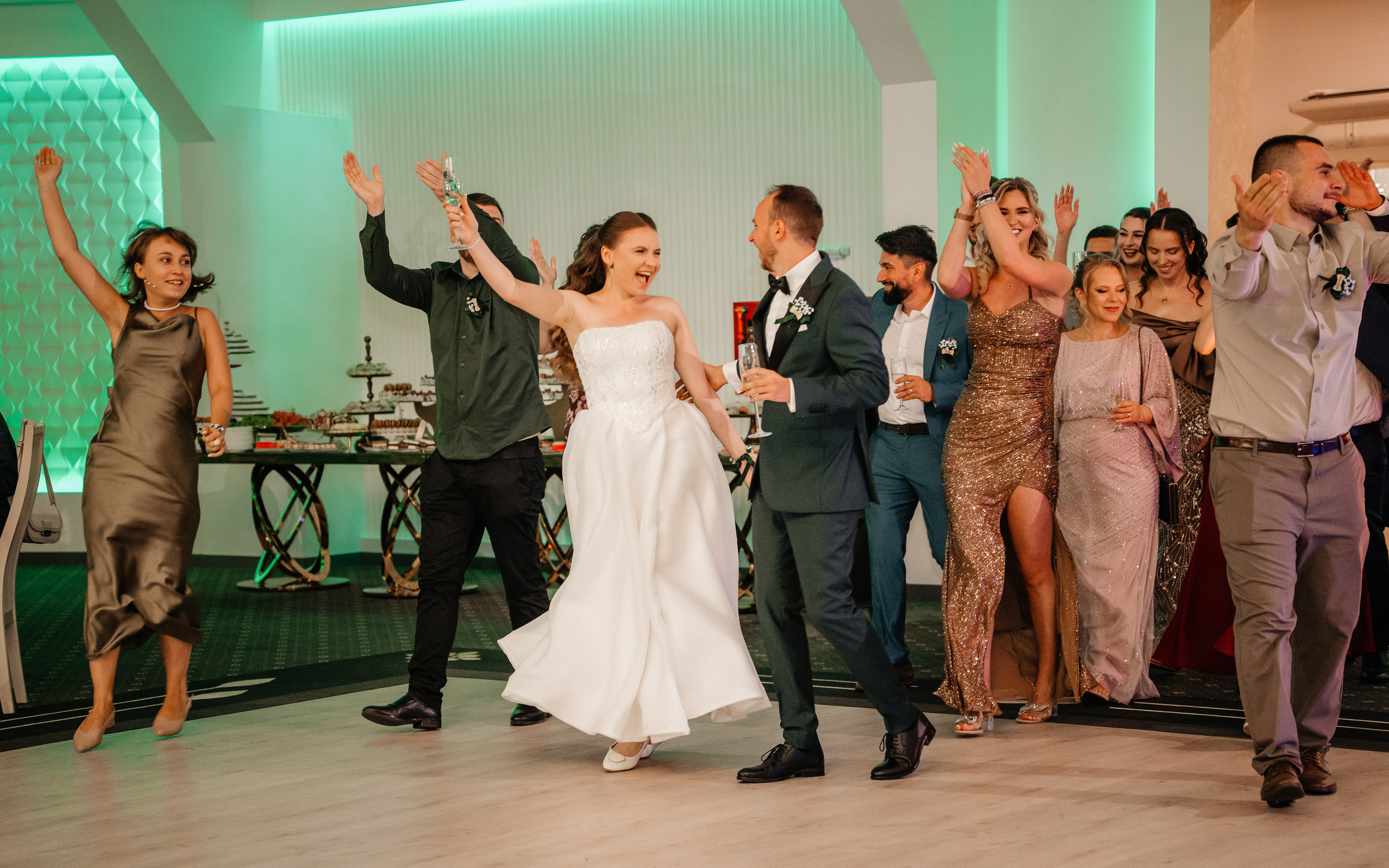 🤎 A n a  & A n d r e i - Wedding Day Preview. Wedding & Family Photographer