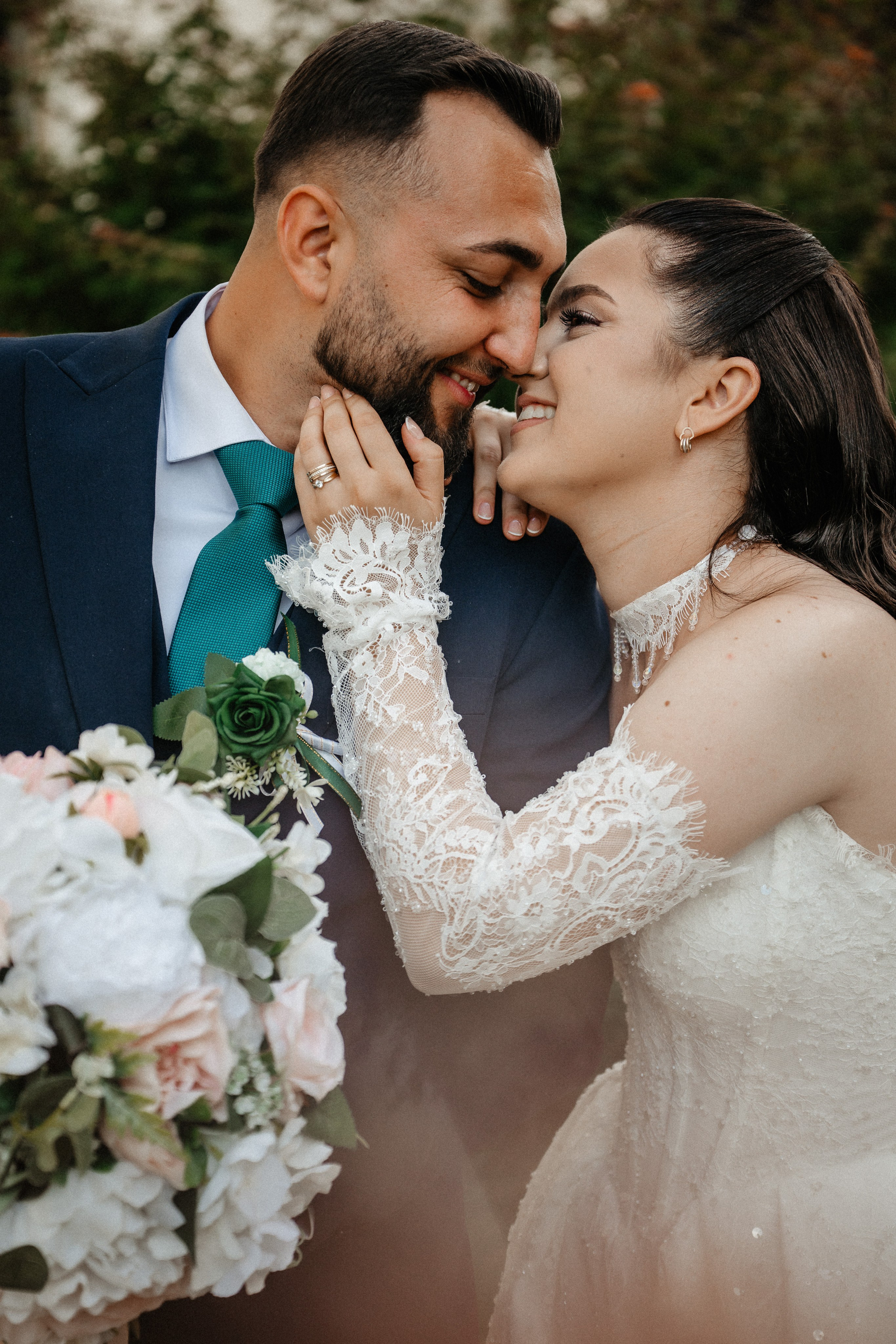 🤍 R o x a n a & A l e x a n d r u - Wedding Day Preview. Wedding & Family Photographer