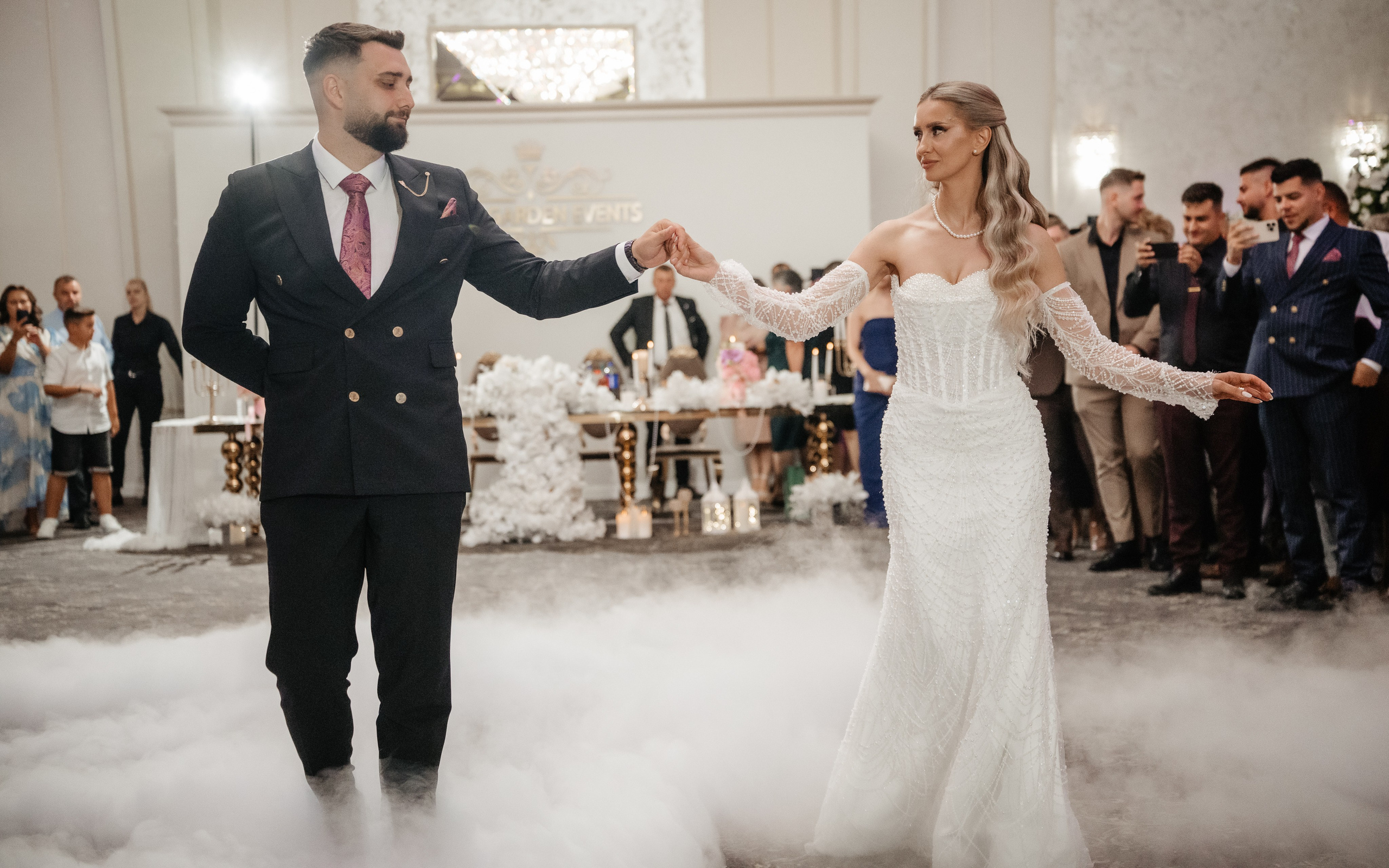 🤎 A d e l i n a  & B o g d a n - Wedding Day Preview. Wedding & Family Photographer