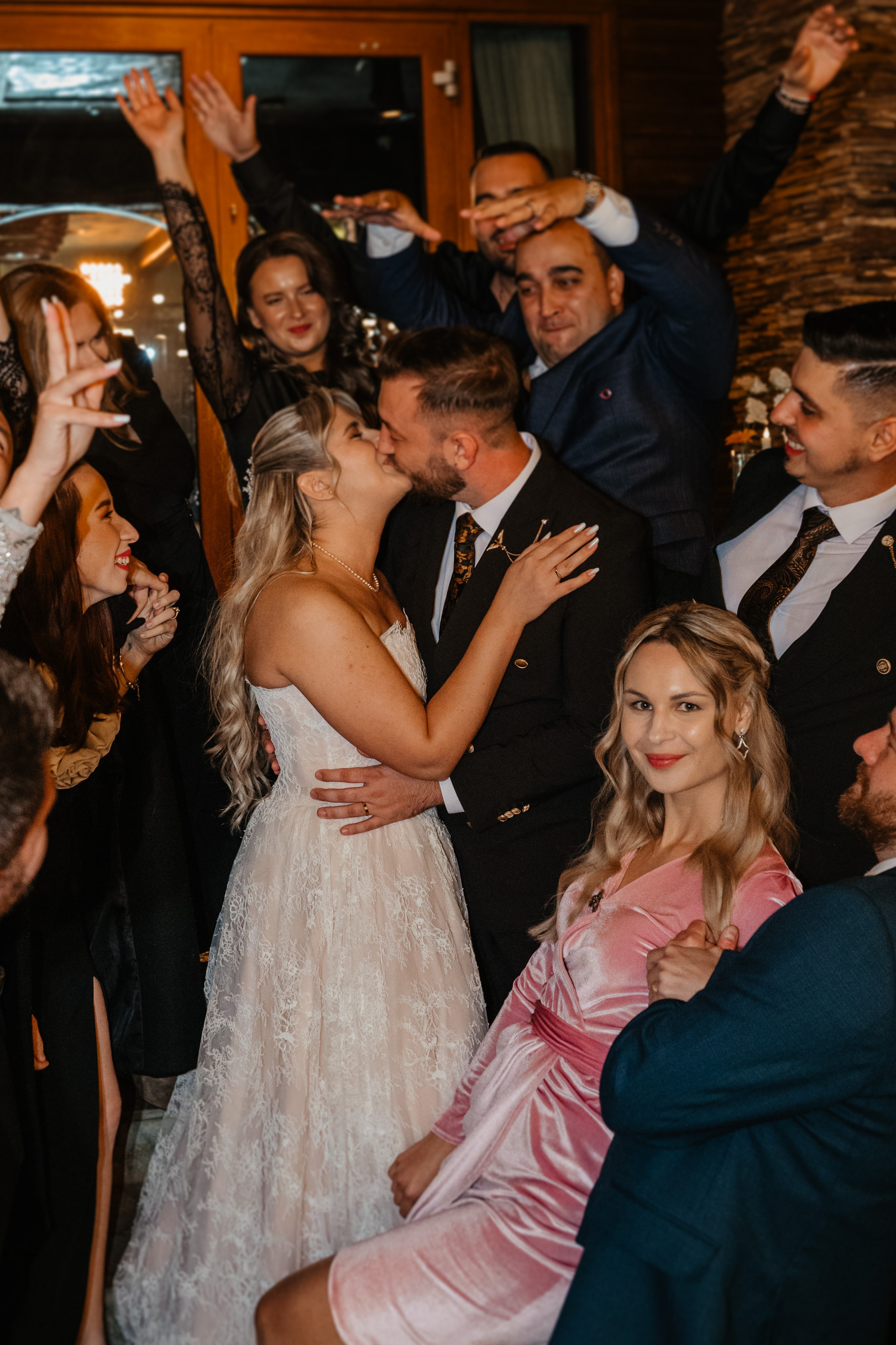 🤍 I u l i a n a & M a r i u s  - Wedding Day Preview. Wedding & Family Photographer