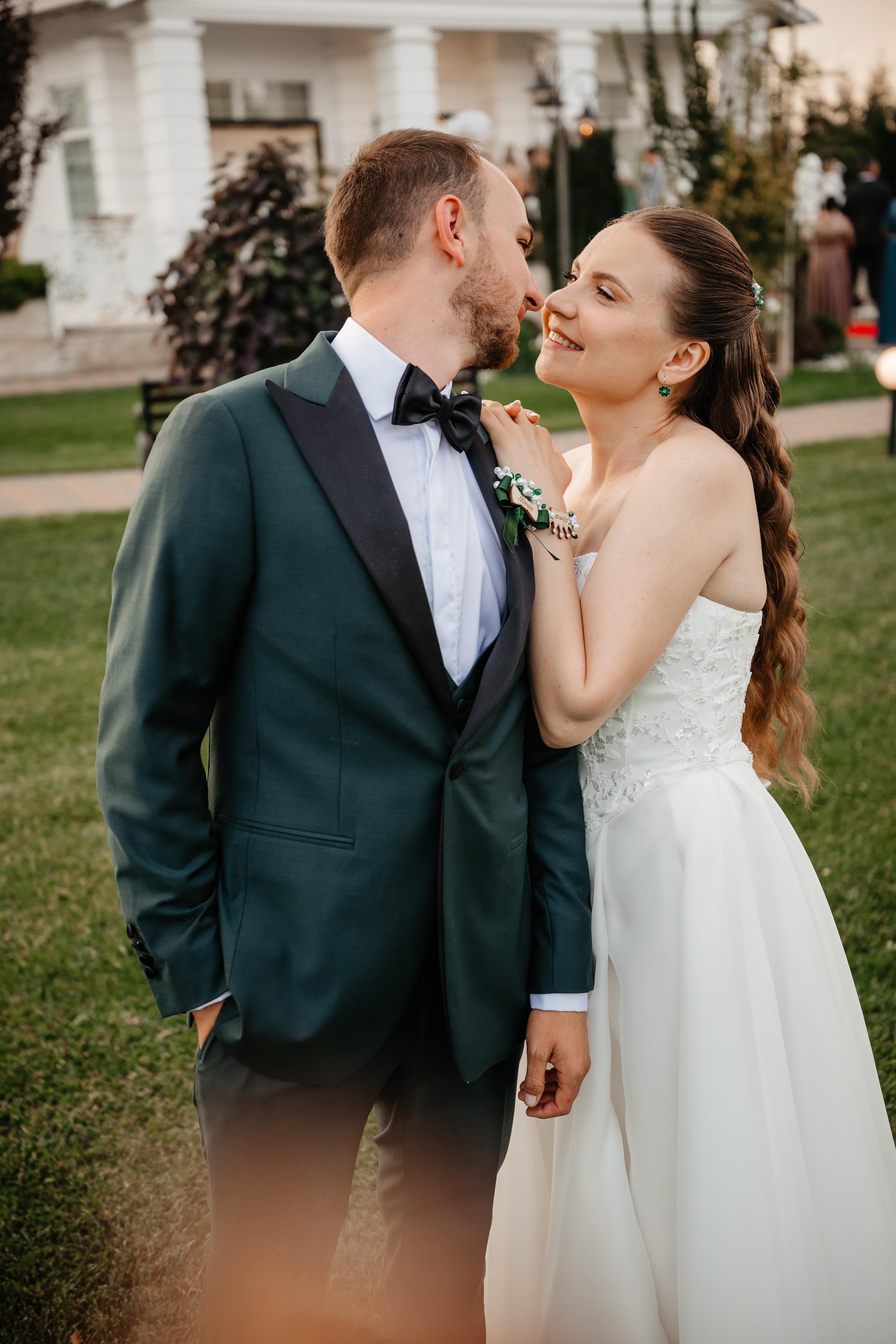 🤎 A n a  & A n d r e i - Wedding Day Preview. Wedding & Family Photographer