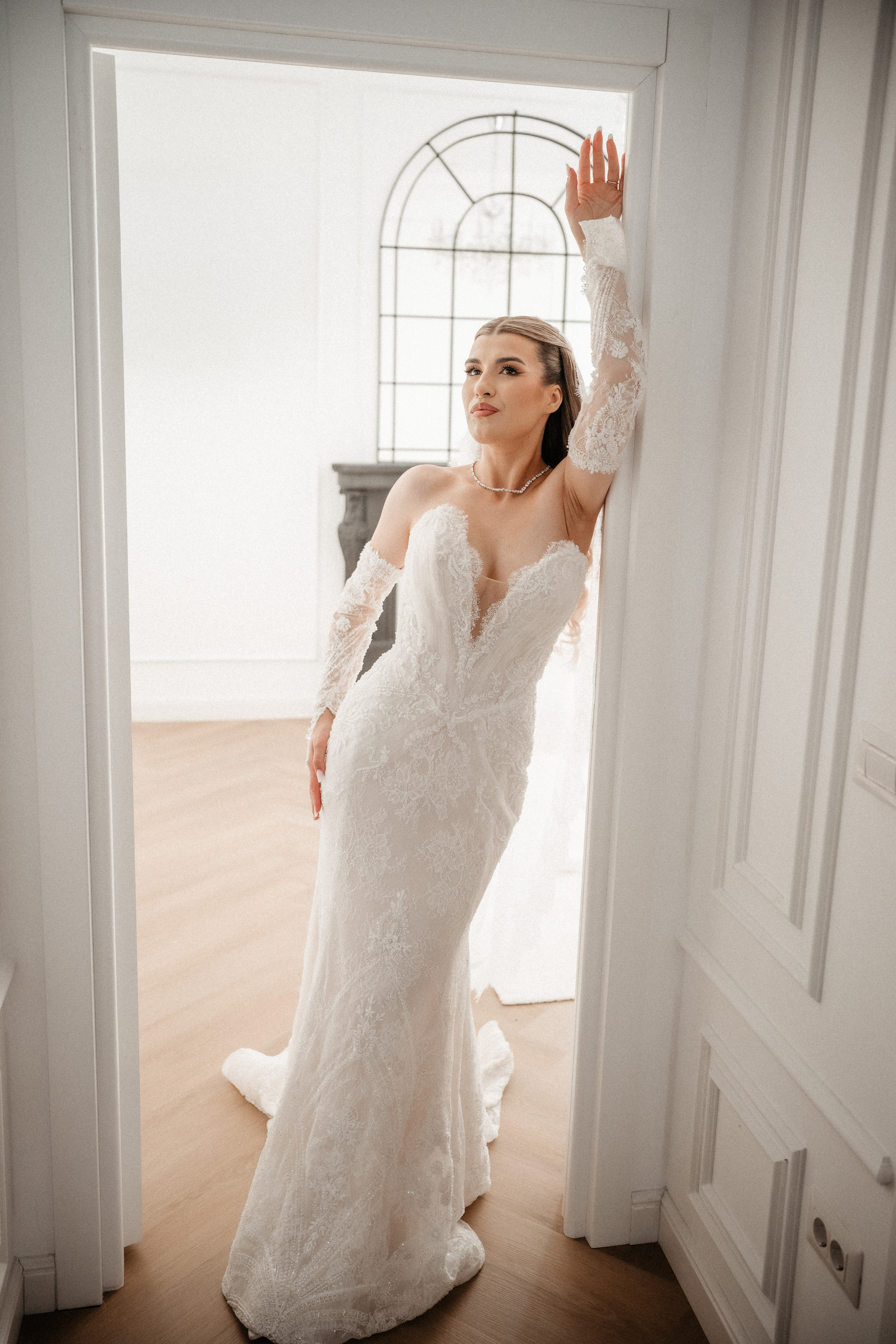 🤍 E l e n a & A l i n - Wedding Day Preview. Wedding & Family Photographer
