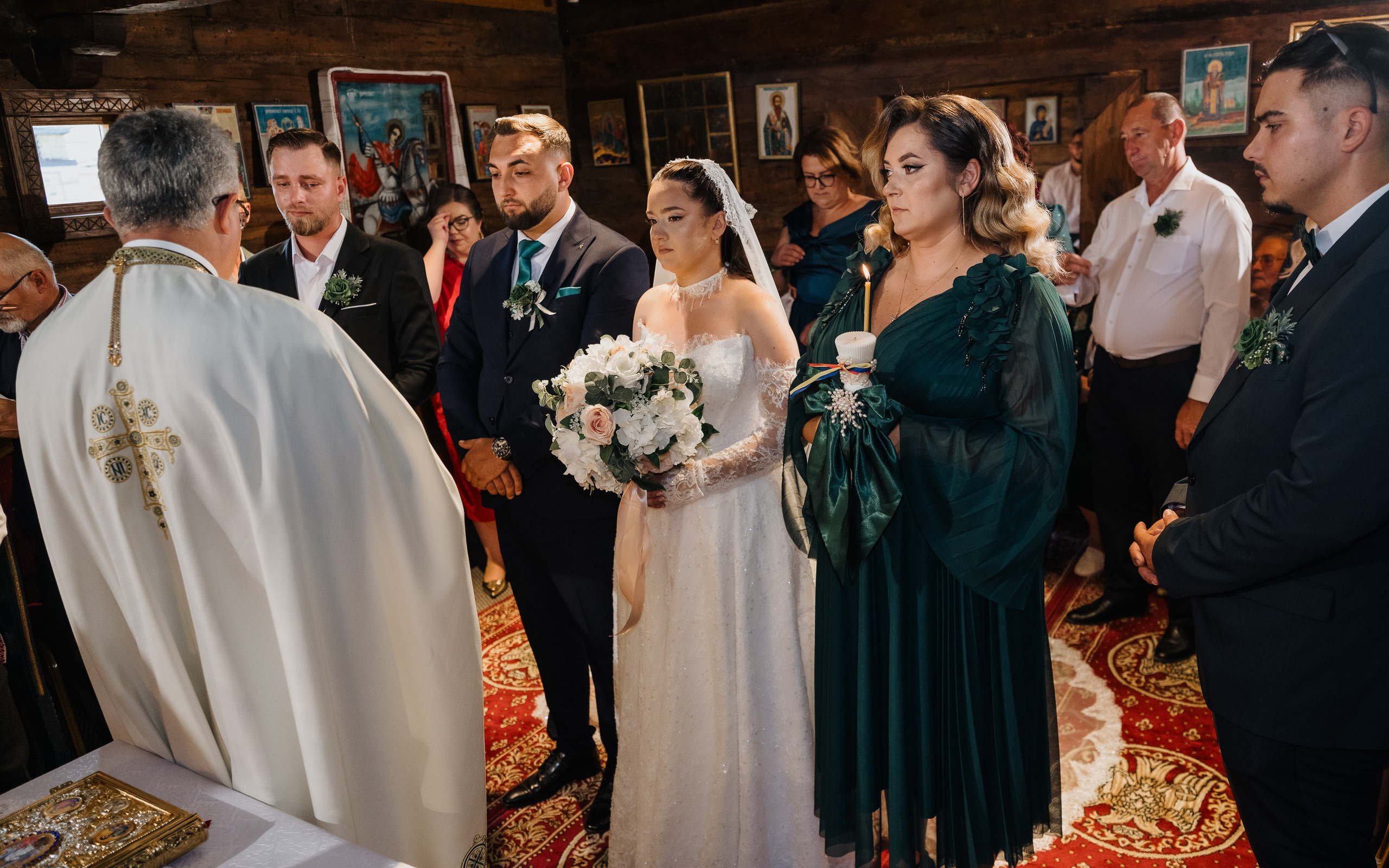 🤍 R o x a n a & A l e x a n d r u - Wedding Day Preview. Wedding & Family Photographer