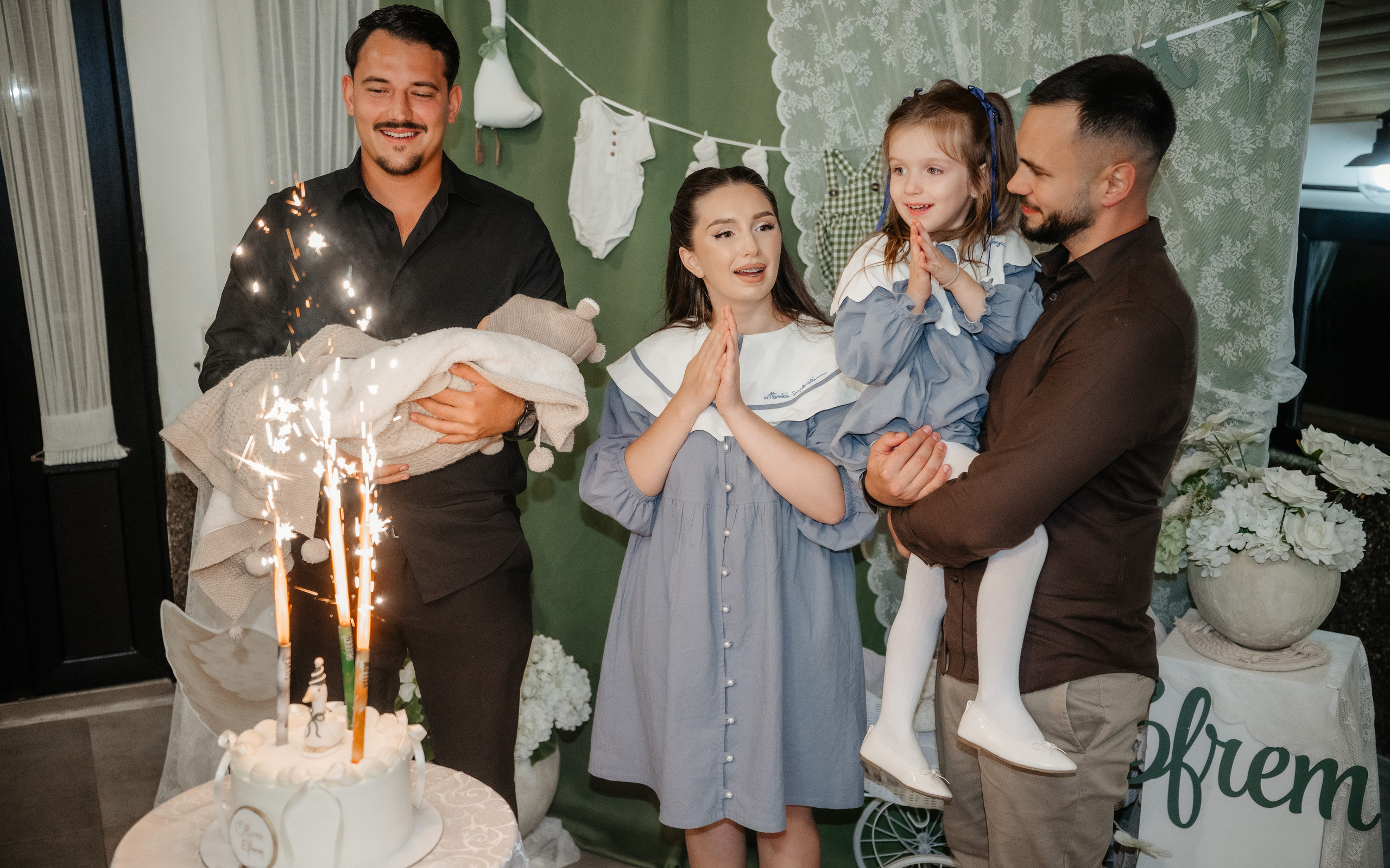 🤍 O l i v e r  E f r e m  - Taina Botezului. Wedding & Family Photographer