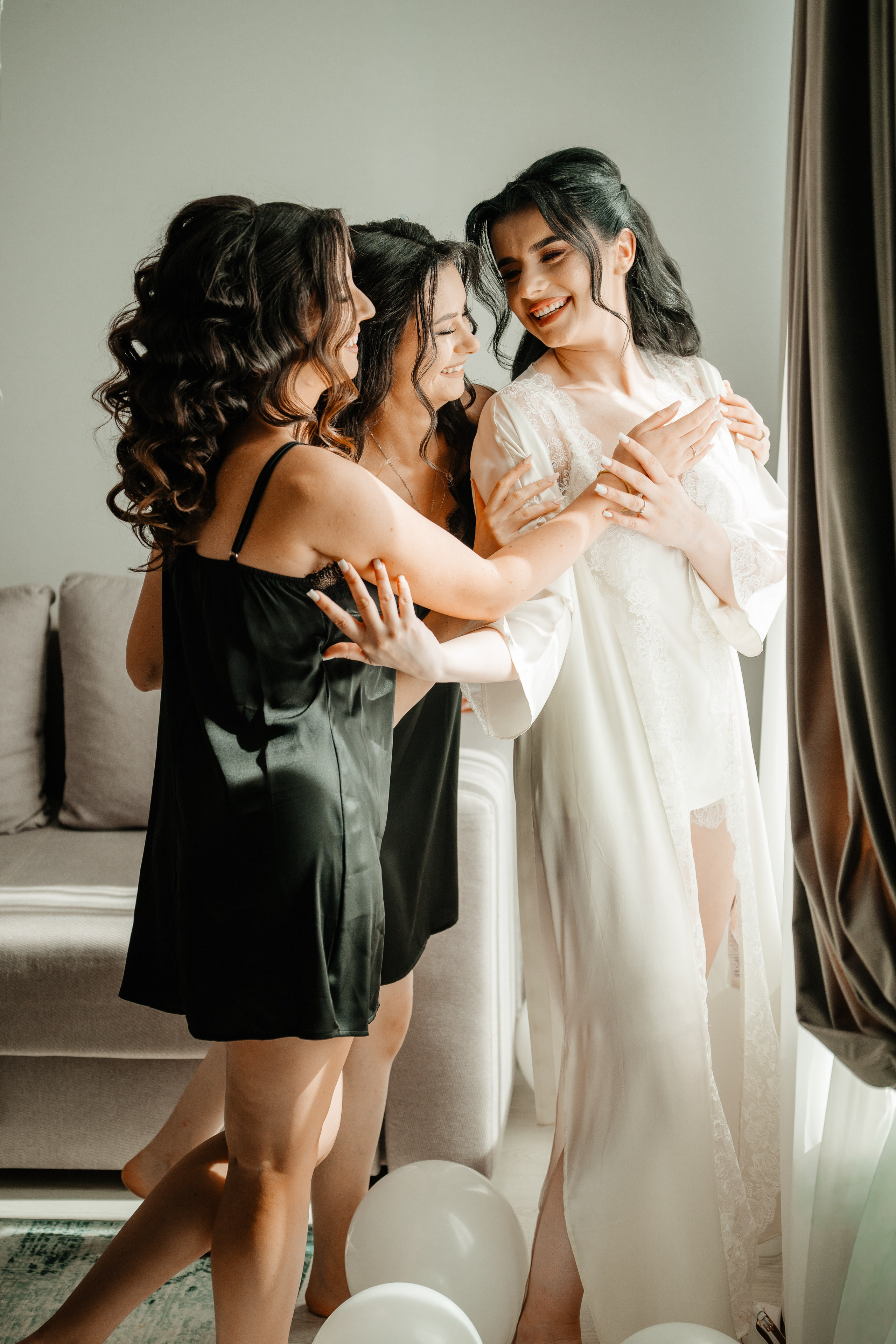 🤎 B i a n c a & C o s t i - Wedding Day Preview. Wedding & Family Photographer