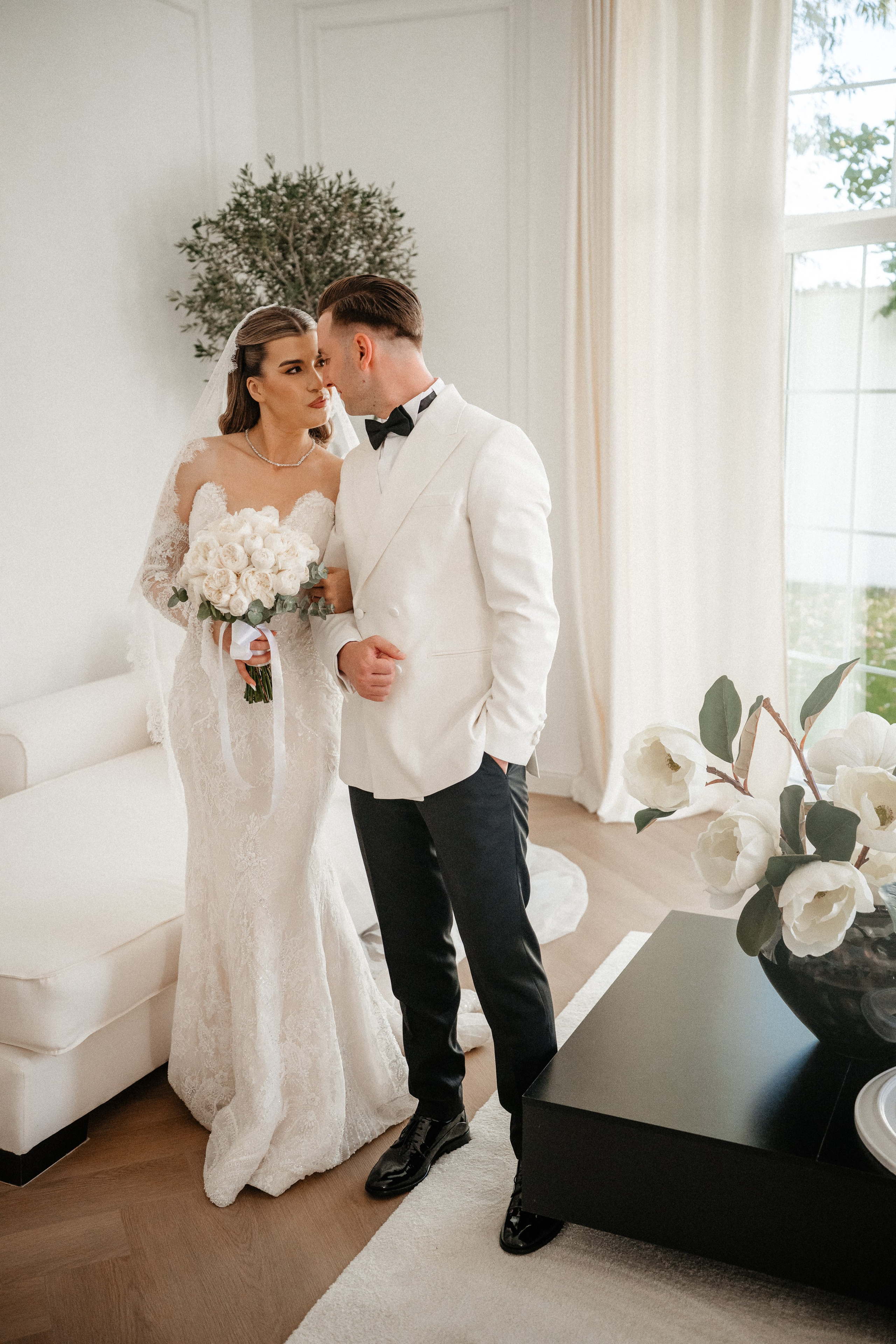 🤍 E l e n a & A l i n - Wedding Day Preview. Wedding & Family Photographer