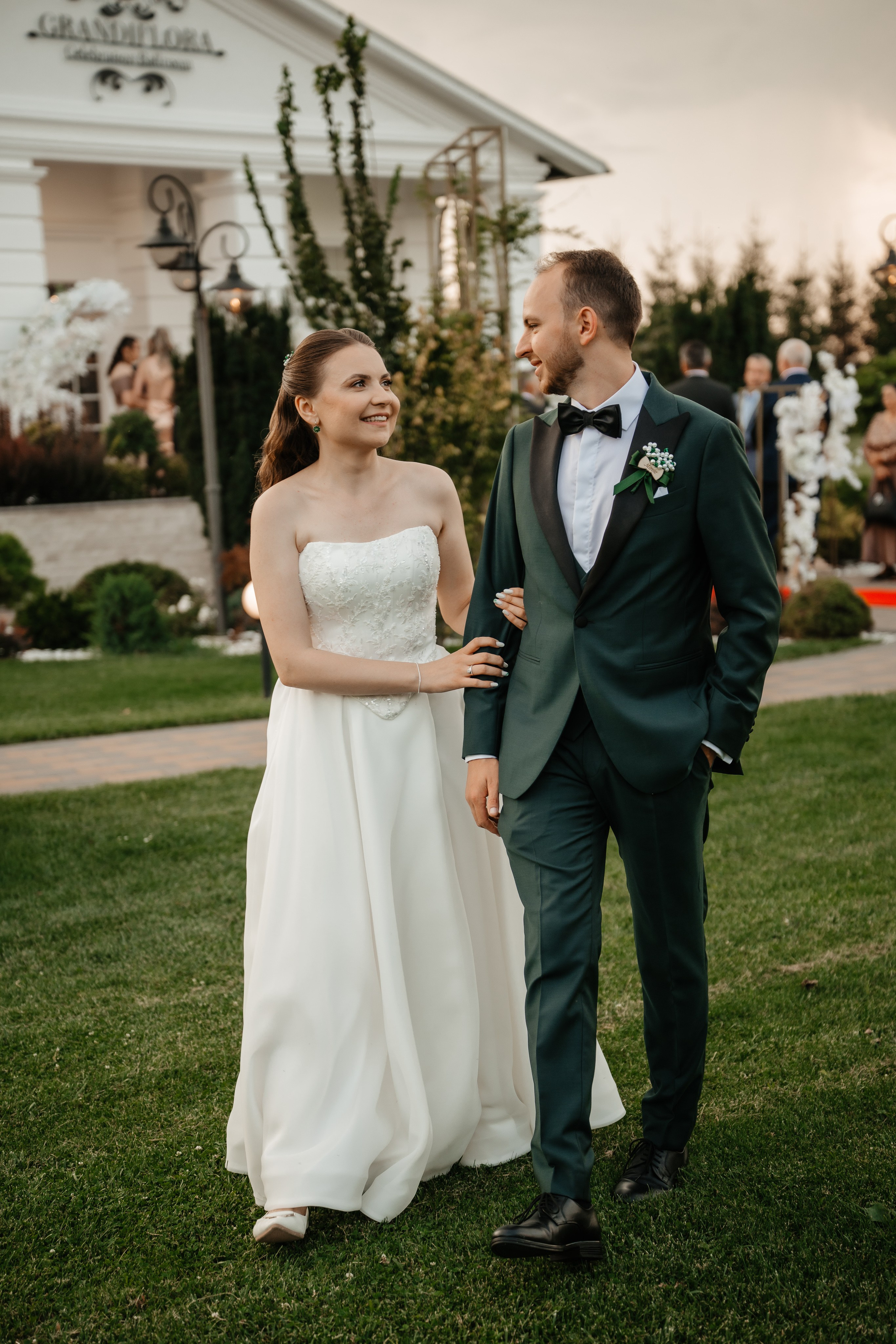 🤎 A n a  & A n d r e i - Wedding Day Preview. Wedding & Family Photographer