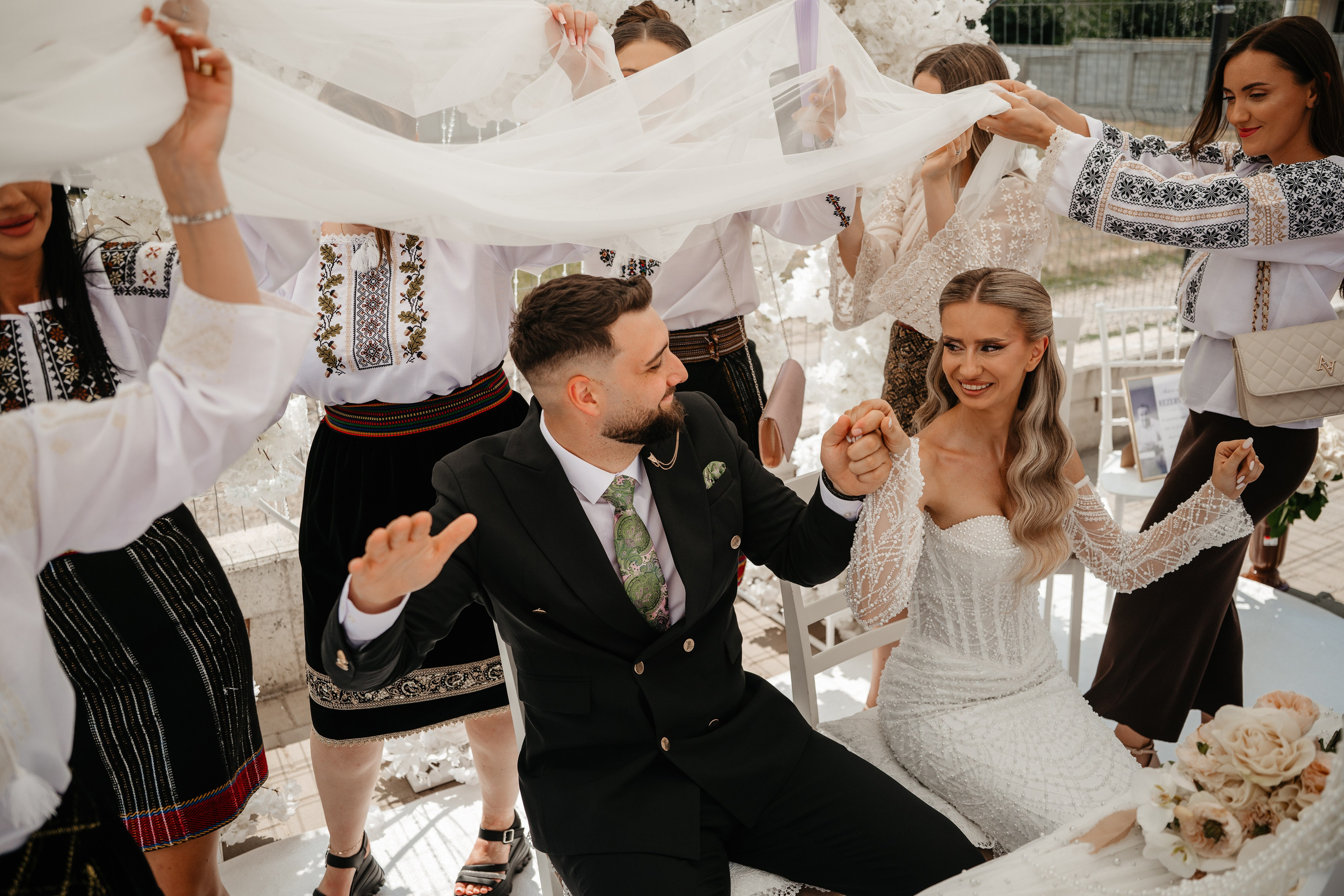 🤎 A d e l i n a  & B o g d a n - Wedding Day Preview. Wedding & Family Photographer