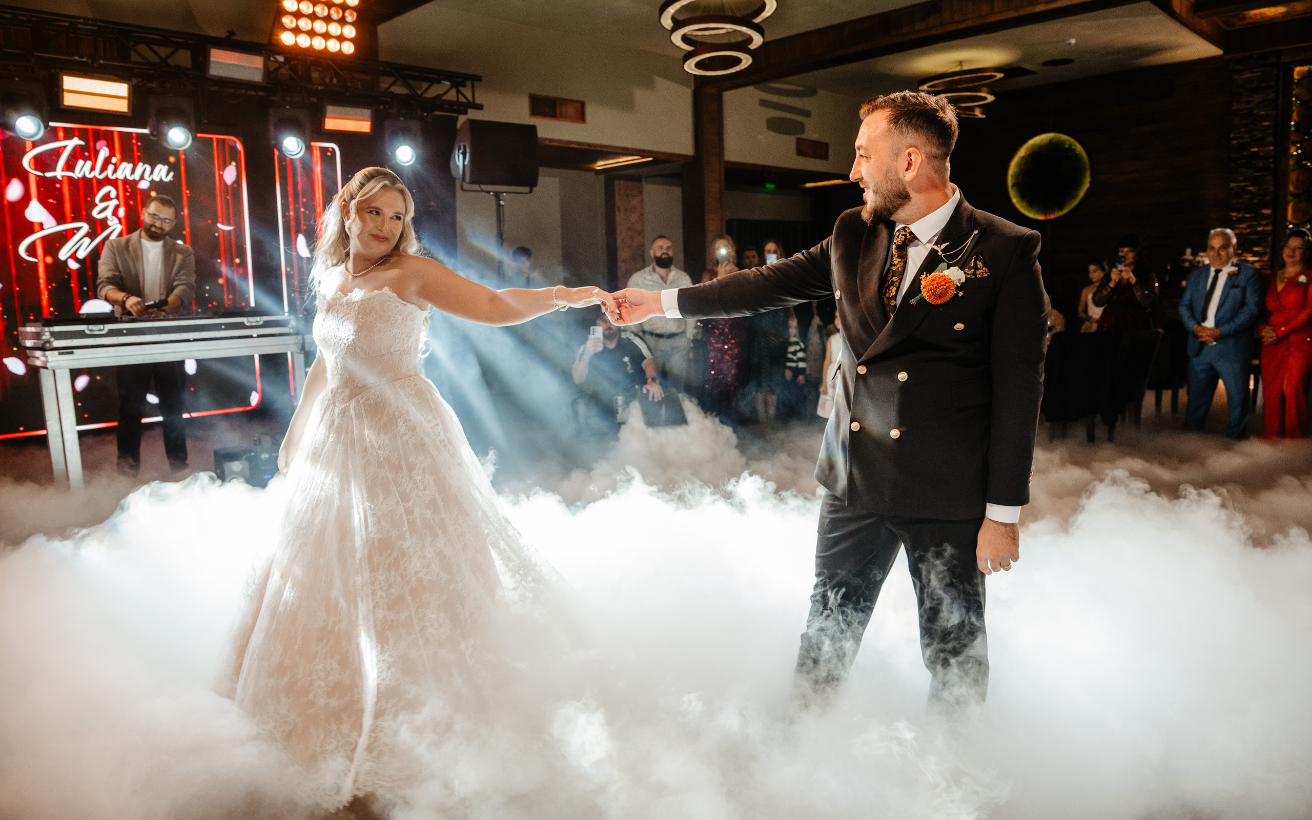 🤍 I u l i a n a & M a r i u s  - Wedding Day Preview. Wedding & Family Photographer