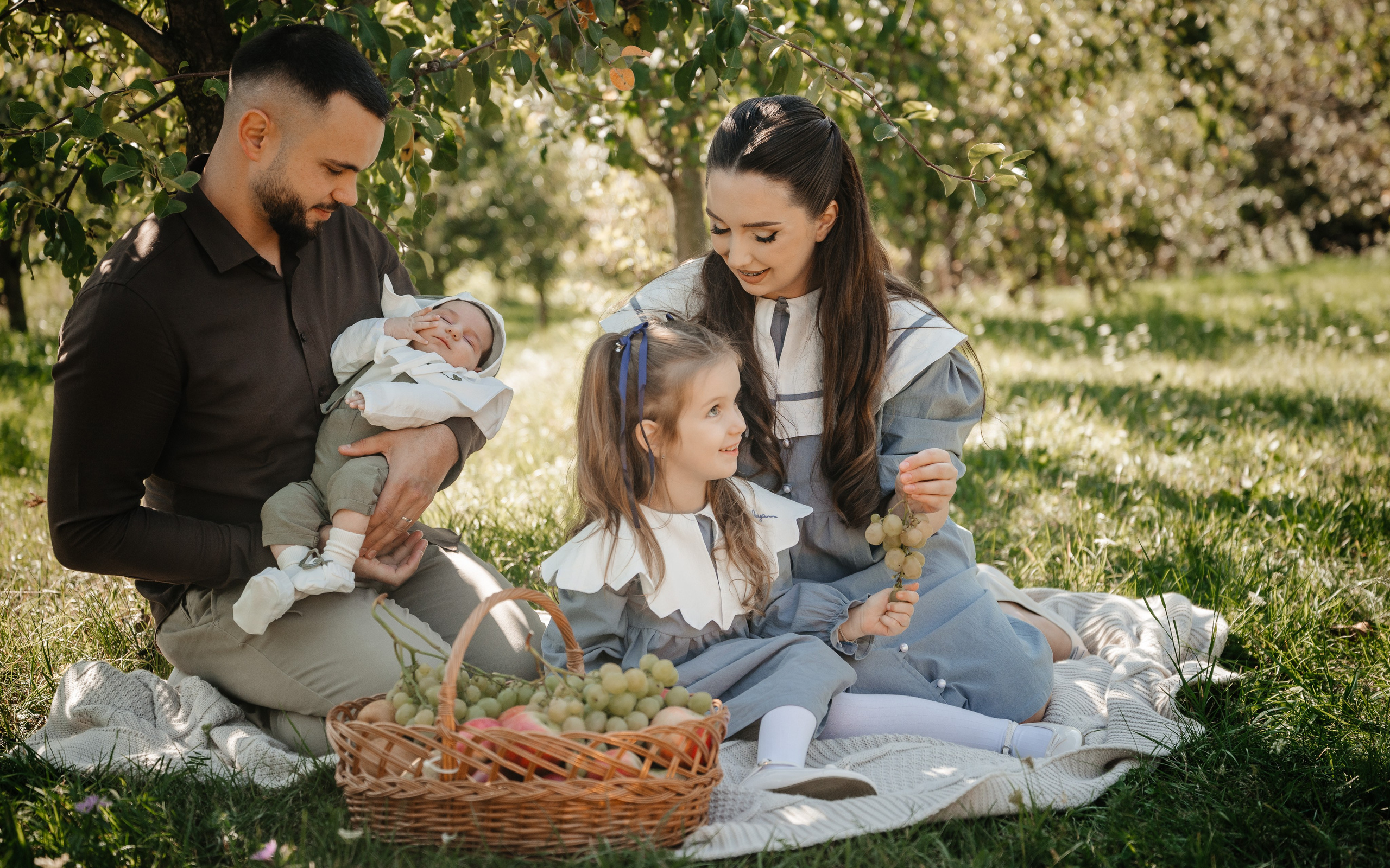 🤍 O l i v e r  E f r e m  - Taina Botezului. Wedding & Family Photographer