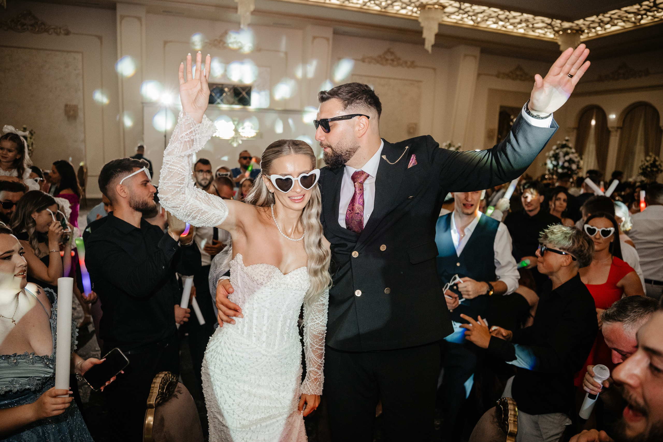 🤎 A d e l i n a  & B o g d a n - Wedding Day Preview. Wedding & Family Photographer
