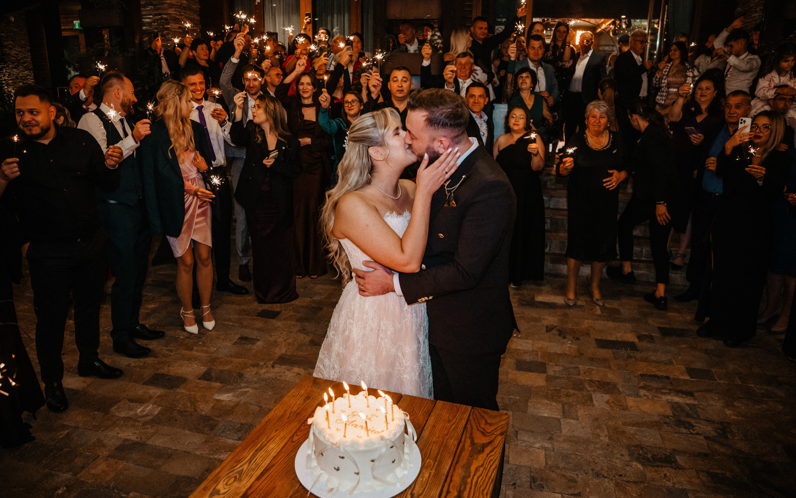 🤍 I u l i a n a & M a r i u s  - Wedding Day Preview. Wedding & Family Photographer