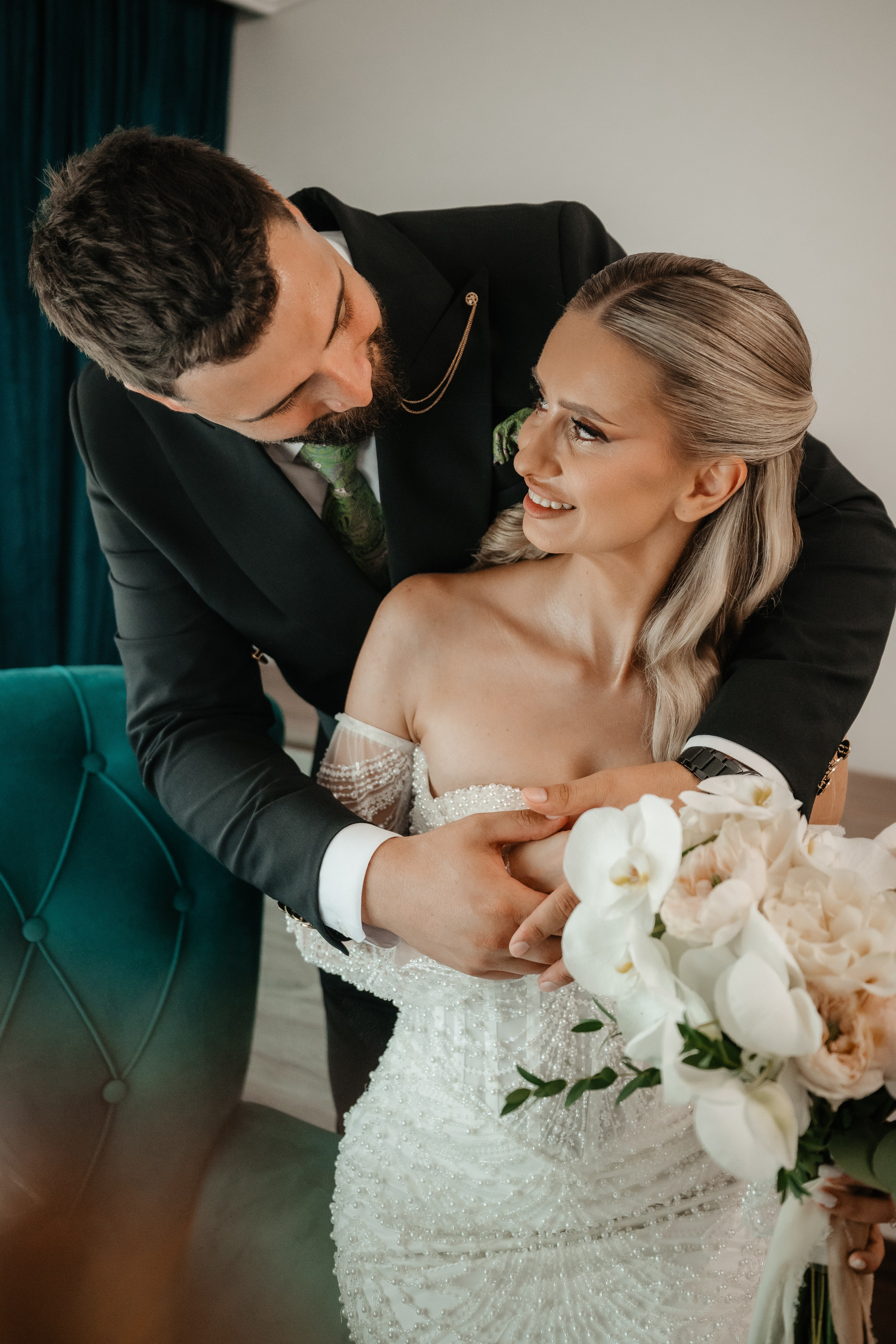 🤎 A d e l i n a  & B o g d a n - Wedding Day Preview. Wedding & Family Photographer