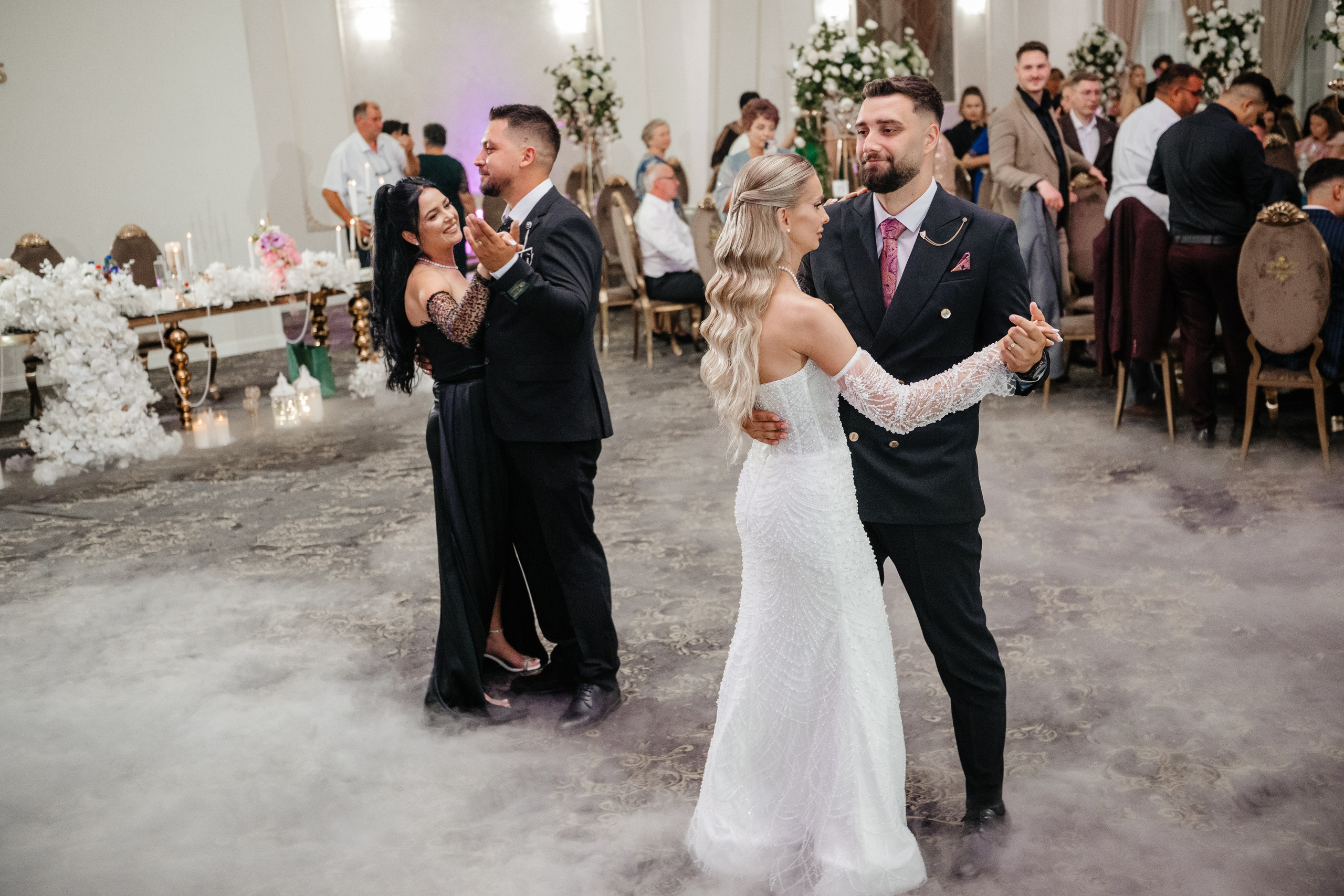 🤎 A d e l i n a  & B o g d a n - Wedding Day Preview. Wedding & Family Photographer