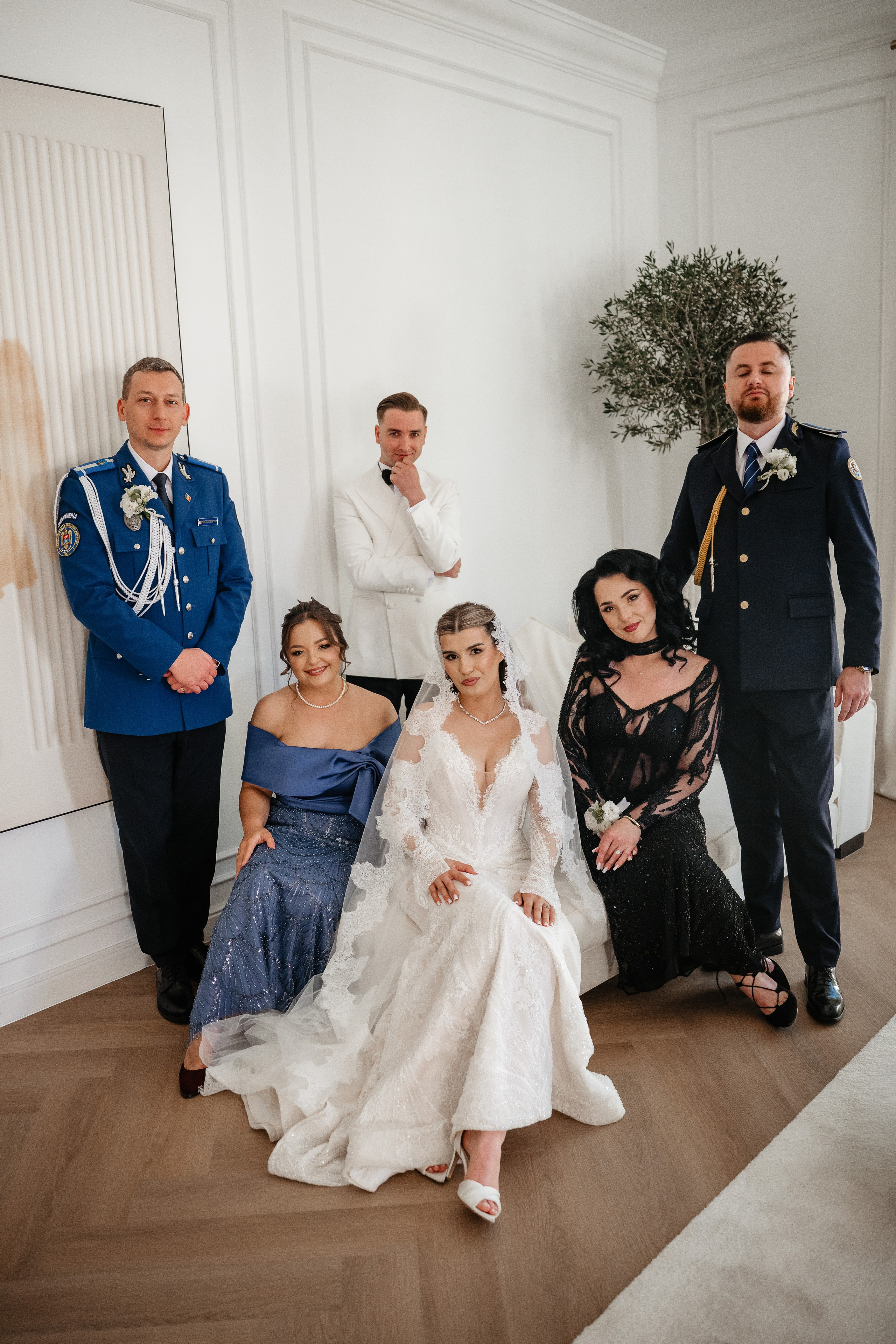 🤍 E l e n a & A l i n - Wedding Day Preview. Wedding & Family Photographer