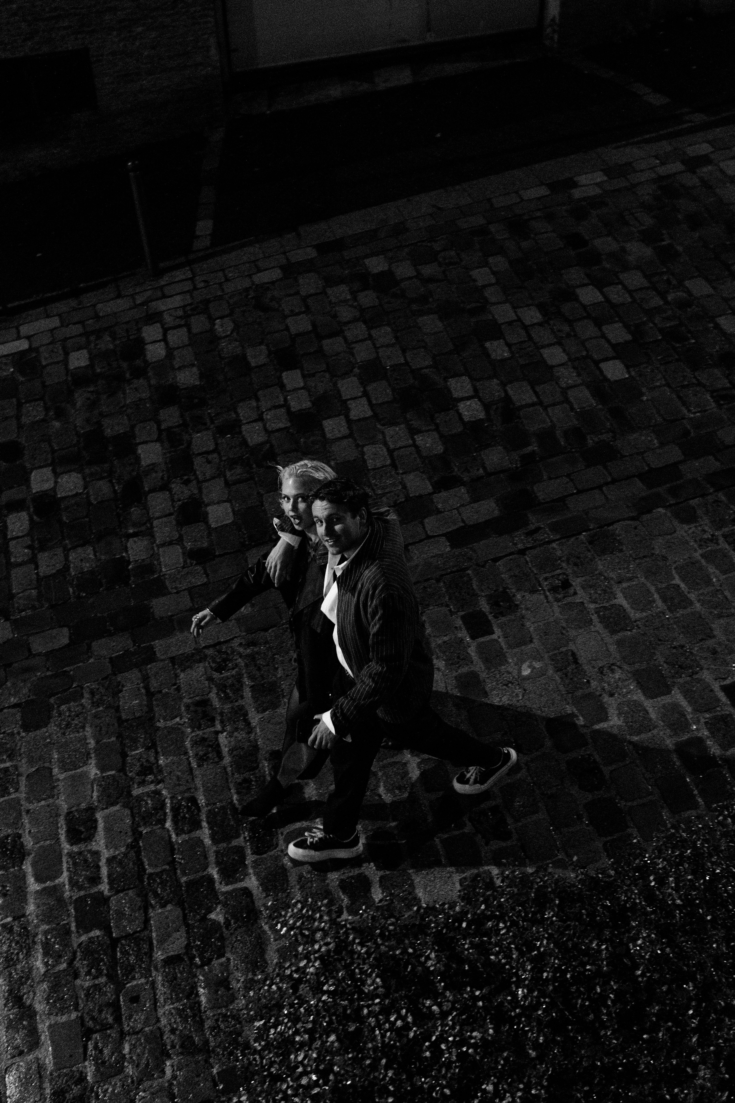 Daria & Artur — Live Story in Paris. Paris Wedding Photographer