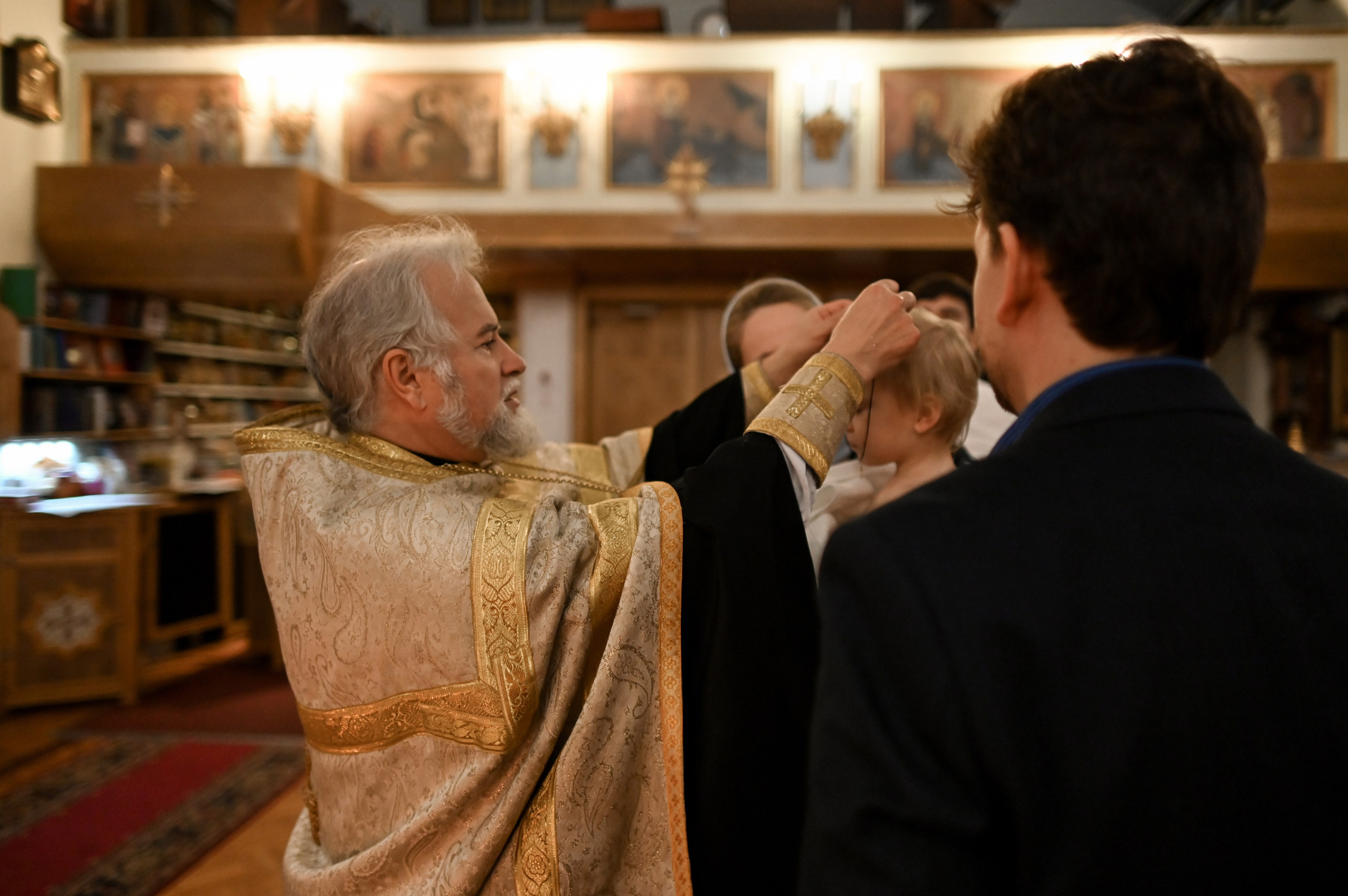 Крещение. Детский и семейный фотограф в финляндии дина пулкка. контент фотограф