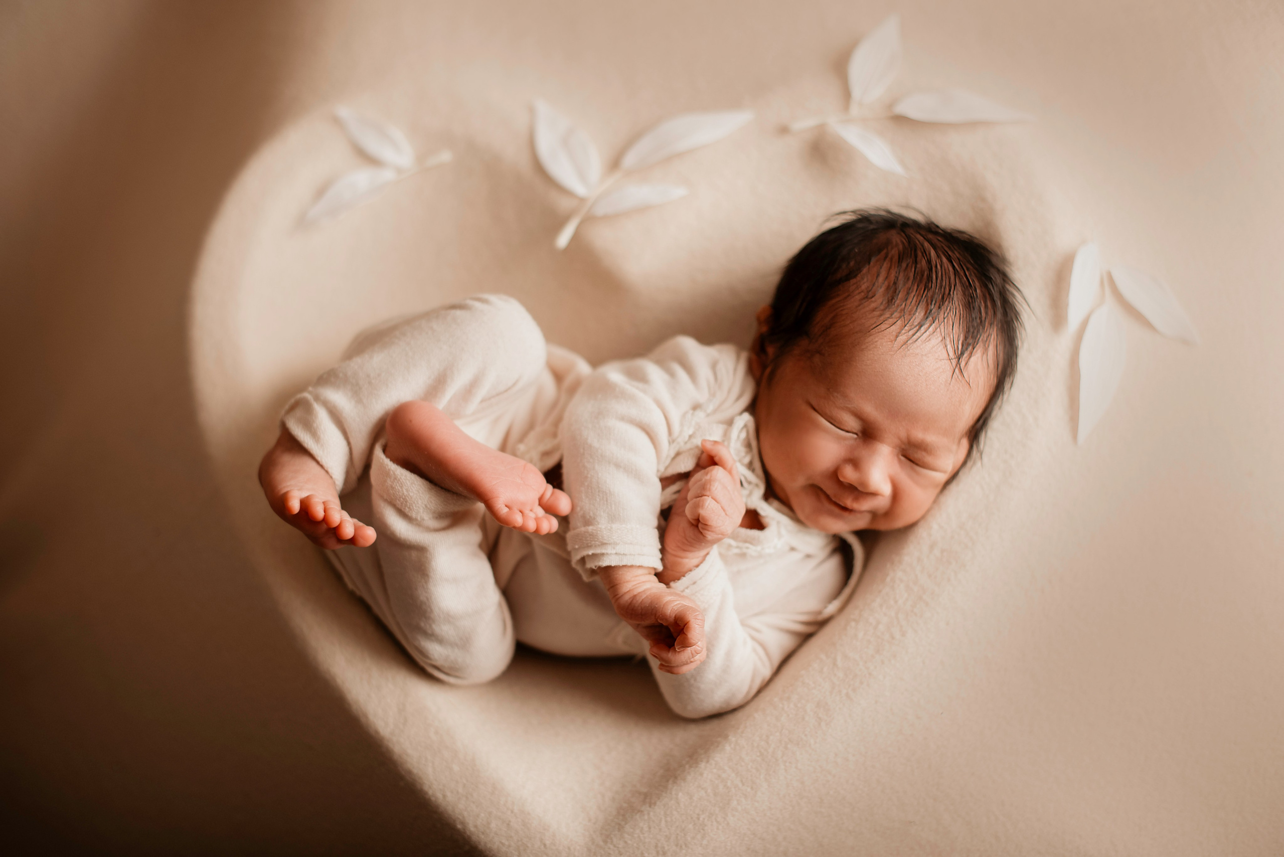 SHAWN. Newborn, pregnancy, family photographer in New Jersey