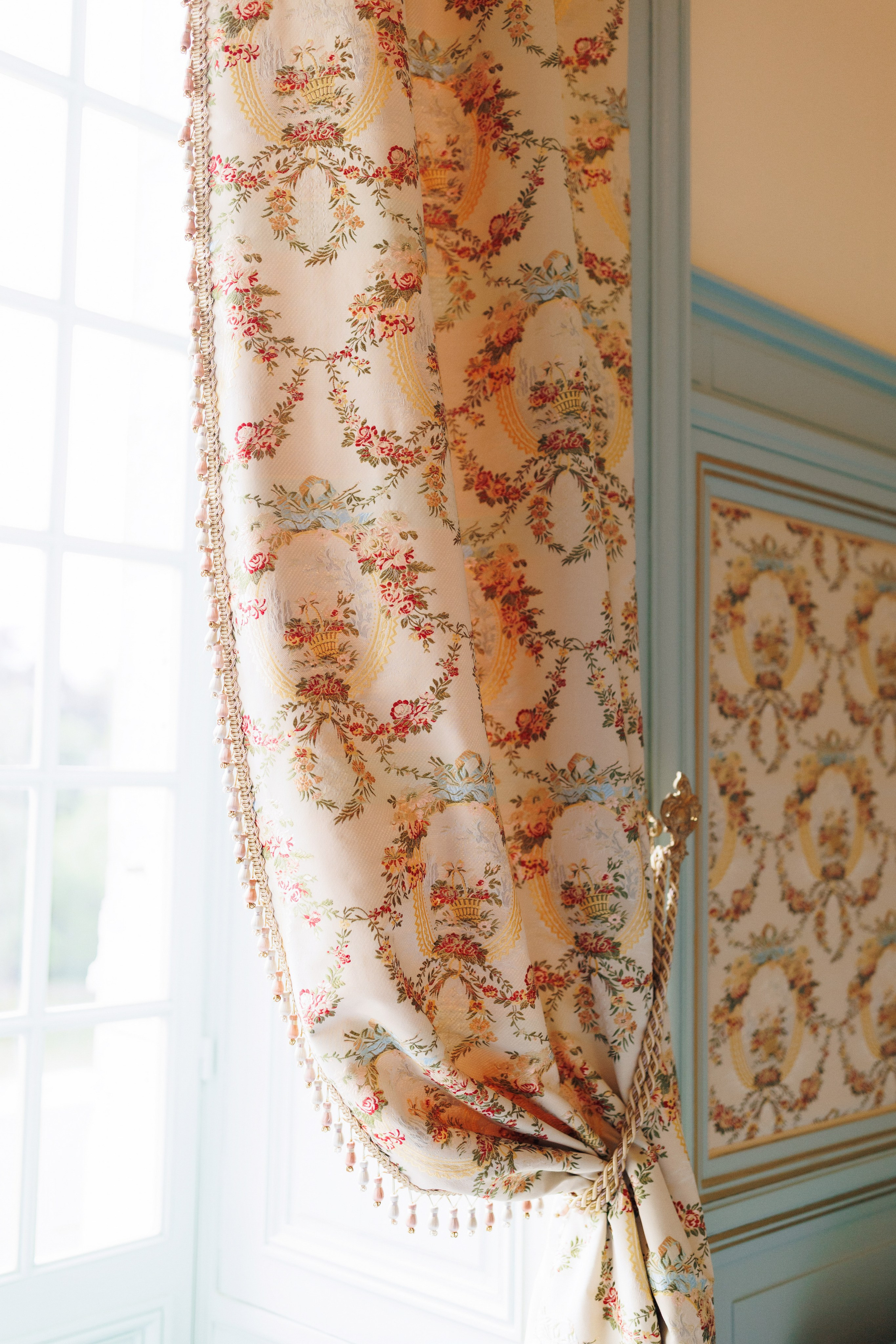 Seulement dans tes bras. Servicii Foto Video în Chișinău și Europa ID-Brothers