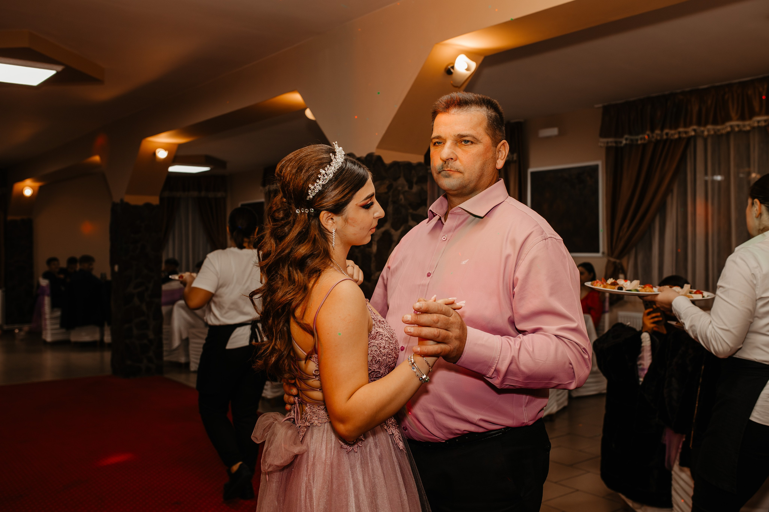 Majorat Denisa. Ionut Brehuescu — Fotograf