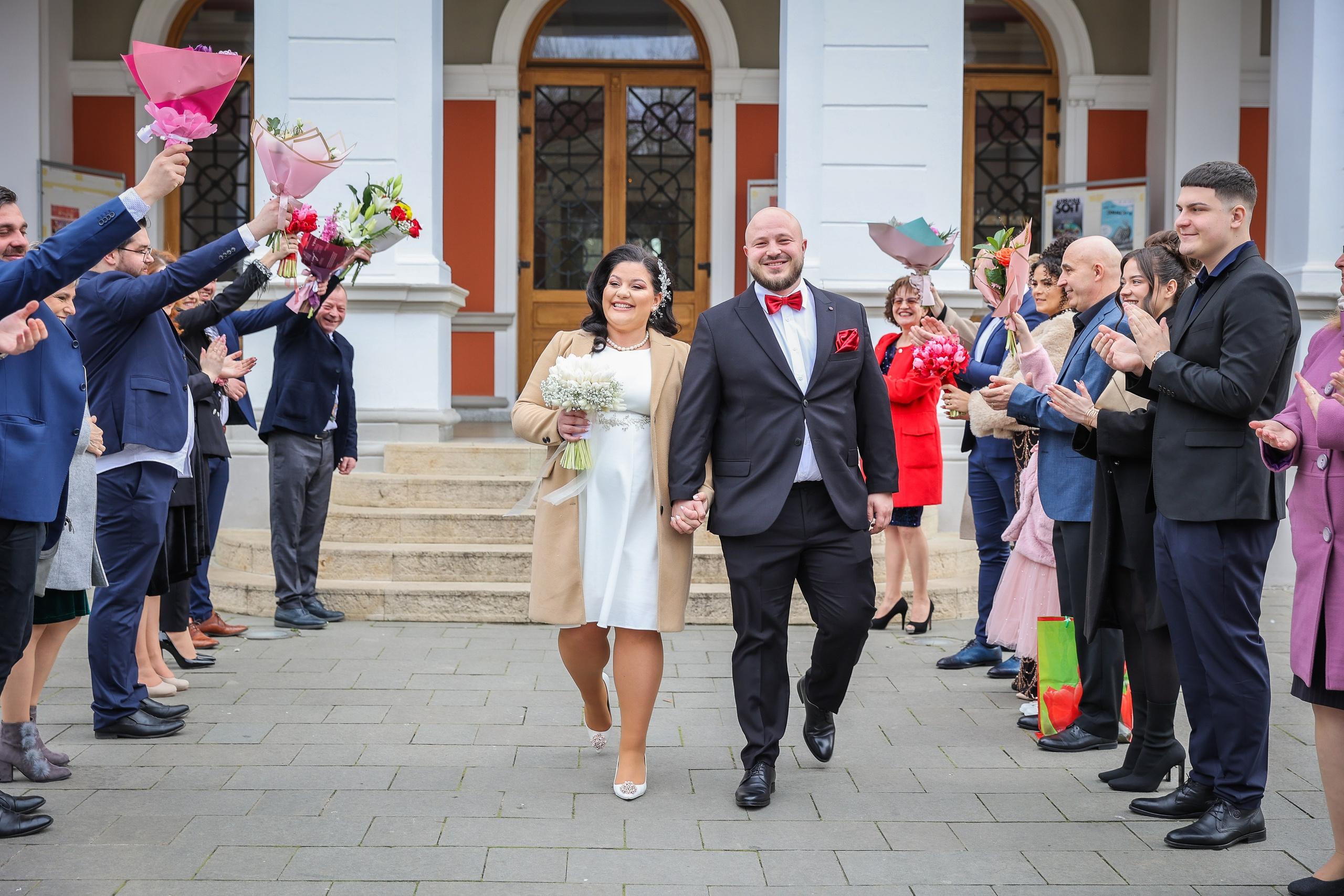Andreea & Radu — simplu, autentic, al lor. Rares Bucur is a professional wedding photographer based in Cluj-Napoca, Romania, specializing in wedding photography