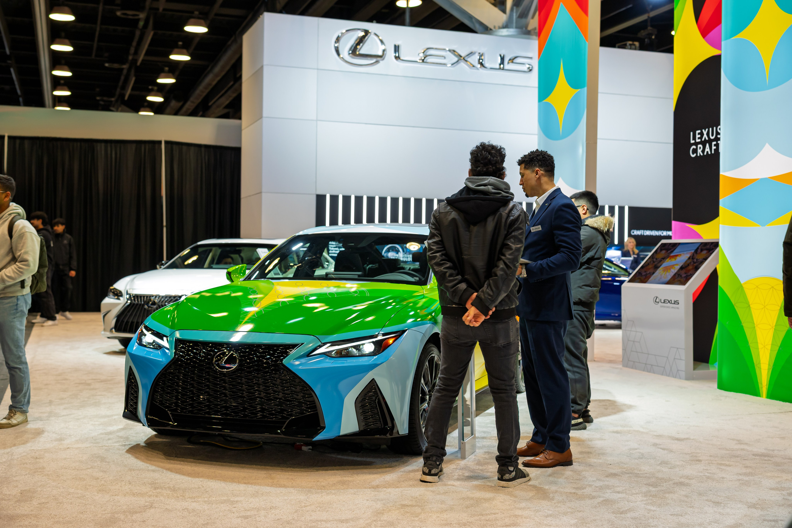 Auto & Moto. Roaming Reflections of Motorcycle Life