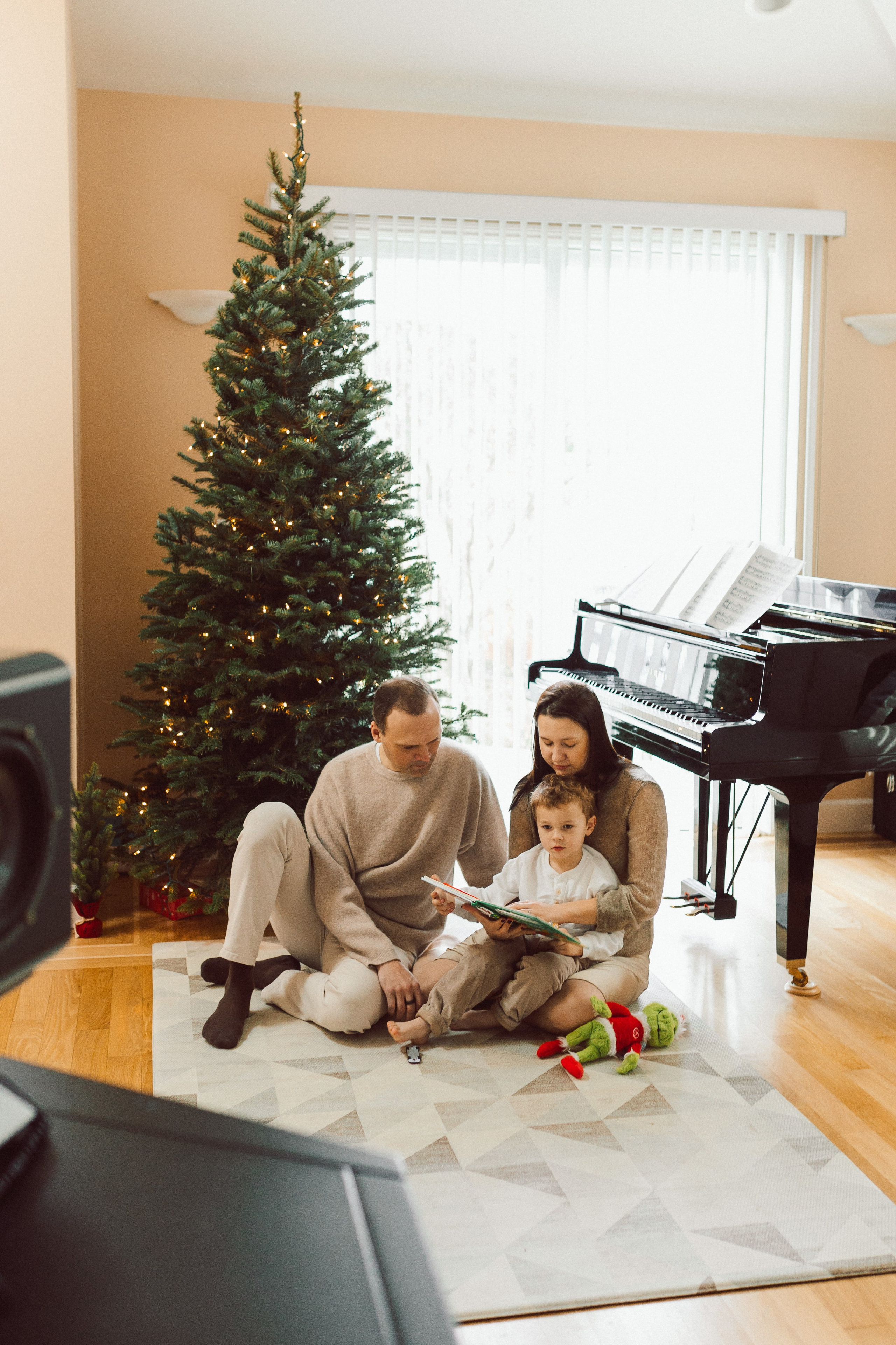 Just the Three of Us. Maternity, newborn photographer in the Bay Area|Iryna Rakivnenko