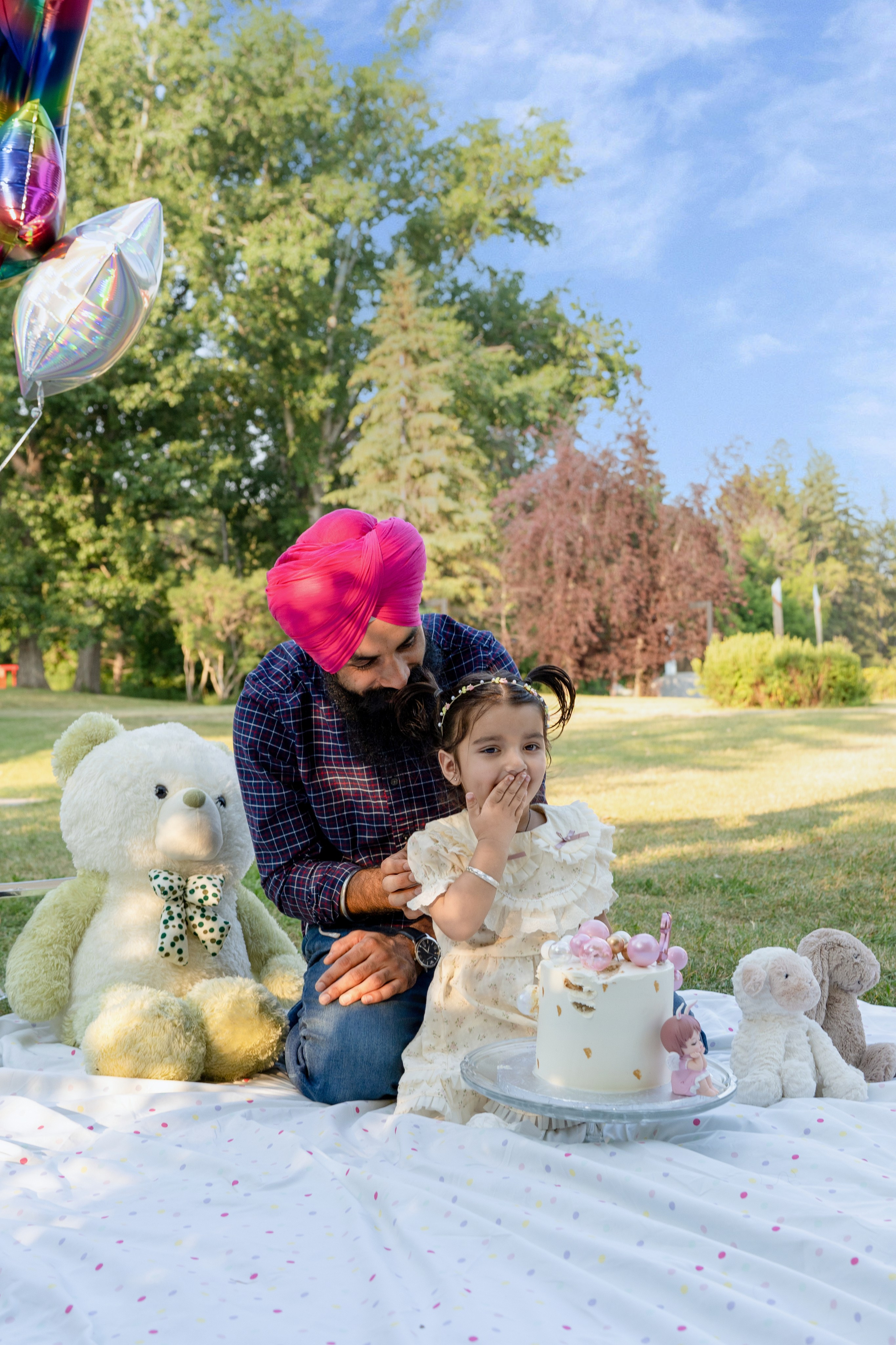 Sukhpinder Family. Engagement, Wedding & Family Photographer in Calgary | allo Photography