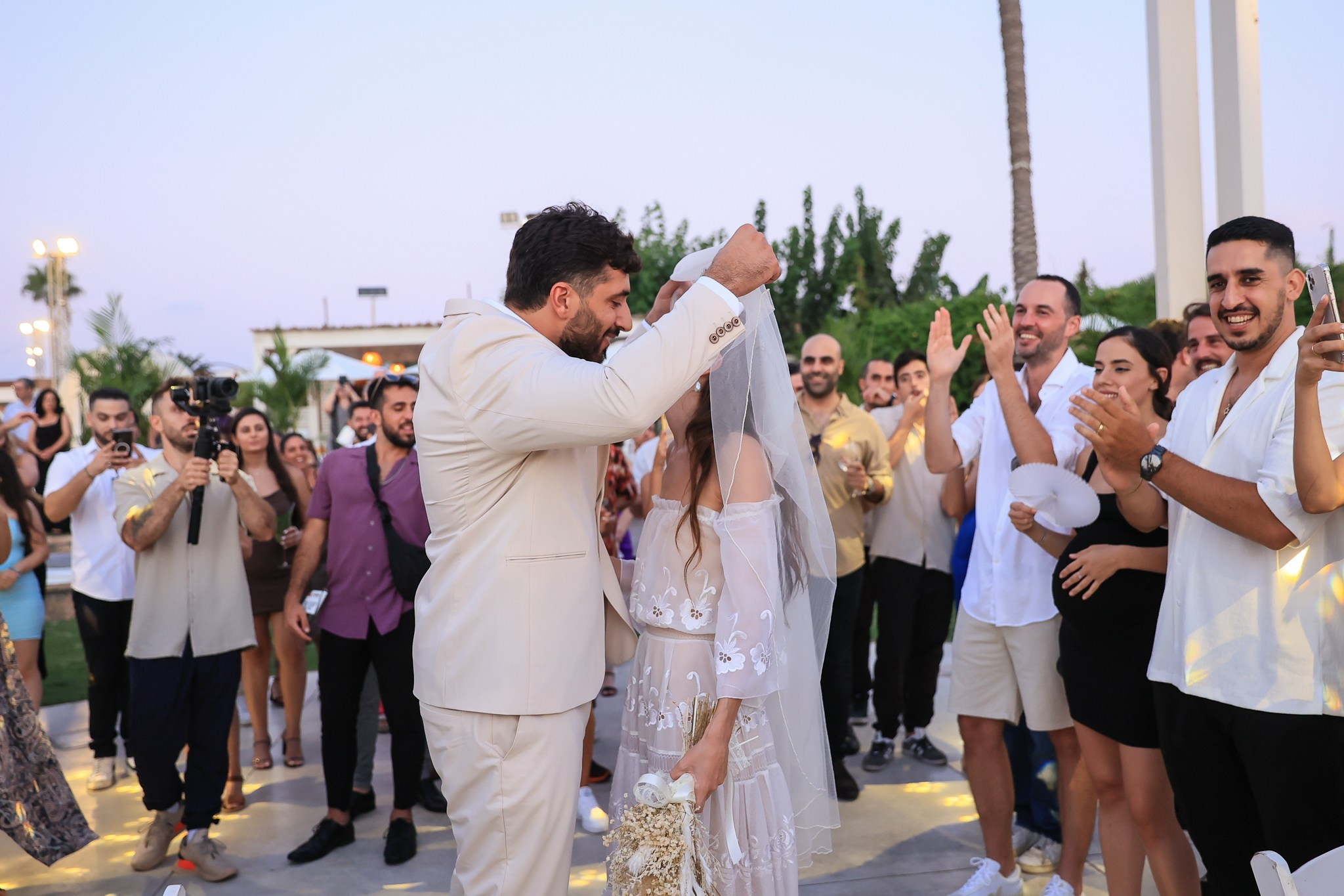 חתונת שקיעה. שני ויזל | צלמת הריון, צילומי משפחה וצילומי בוק בת מצווה