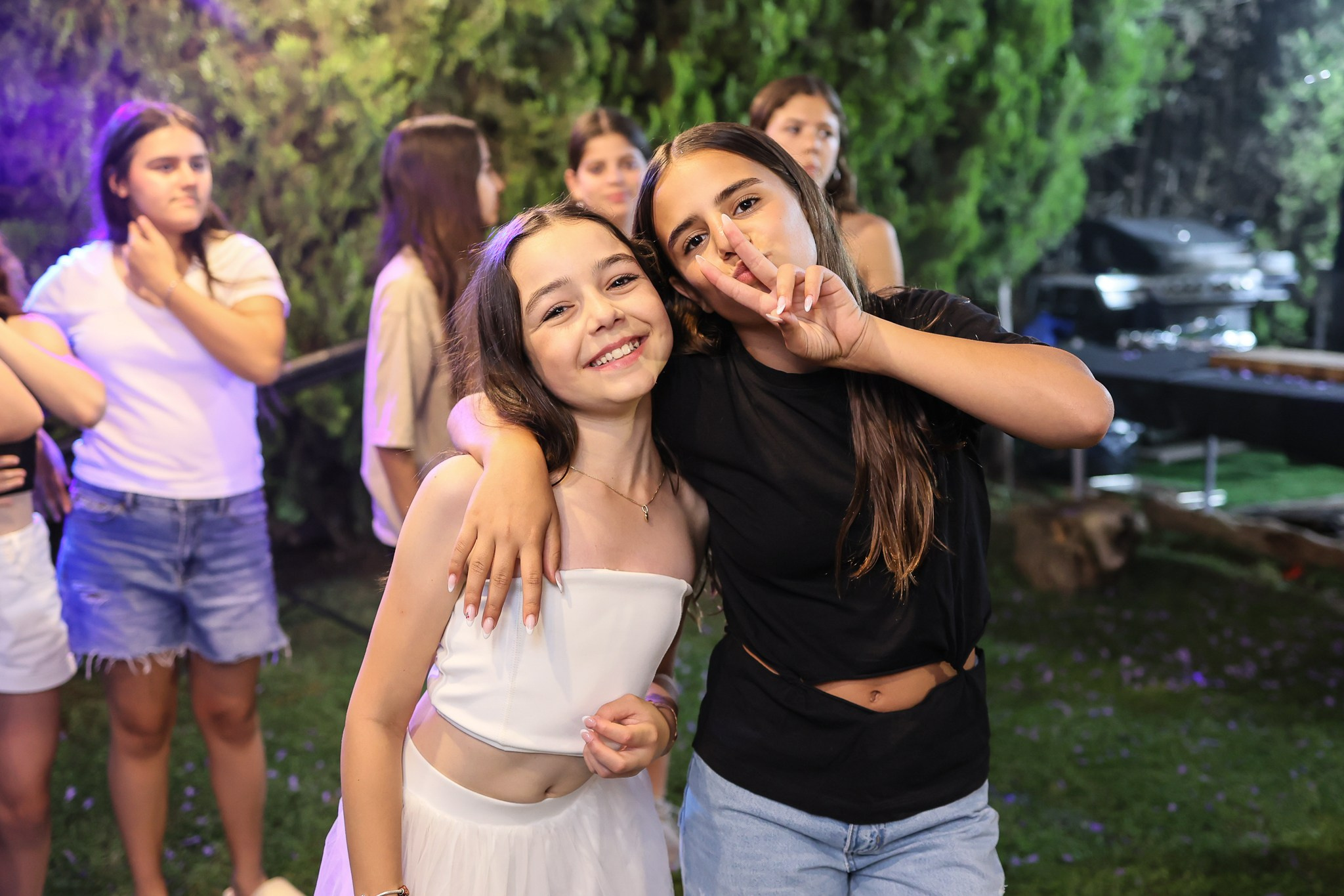 בת מצווה. שני ויזל | צלמת הריון, צילומי משפחה וצילומי בוק בת מצווה