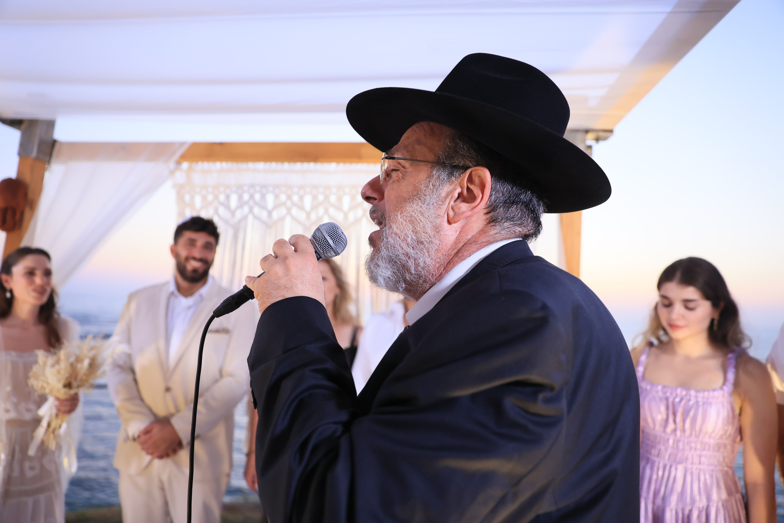 חתונת שקיעה. שני ויזל | צלמת הריון, צילומי משפחה וצילומי בוק בת מצווה