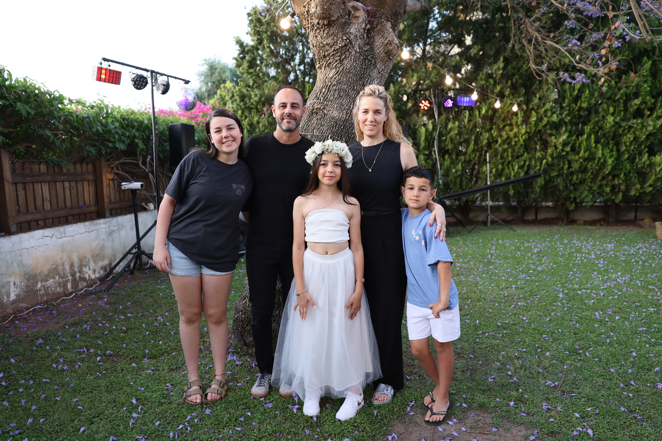 בת מצווה. שני ויזל | צלמת הריון, צילומי משפחה וצילומי בוק בת מצווה
