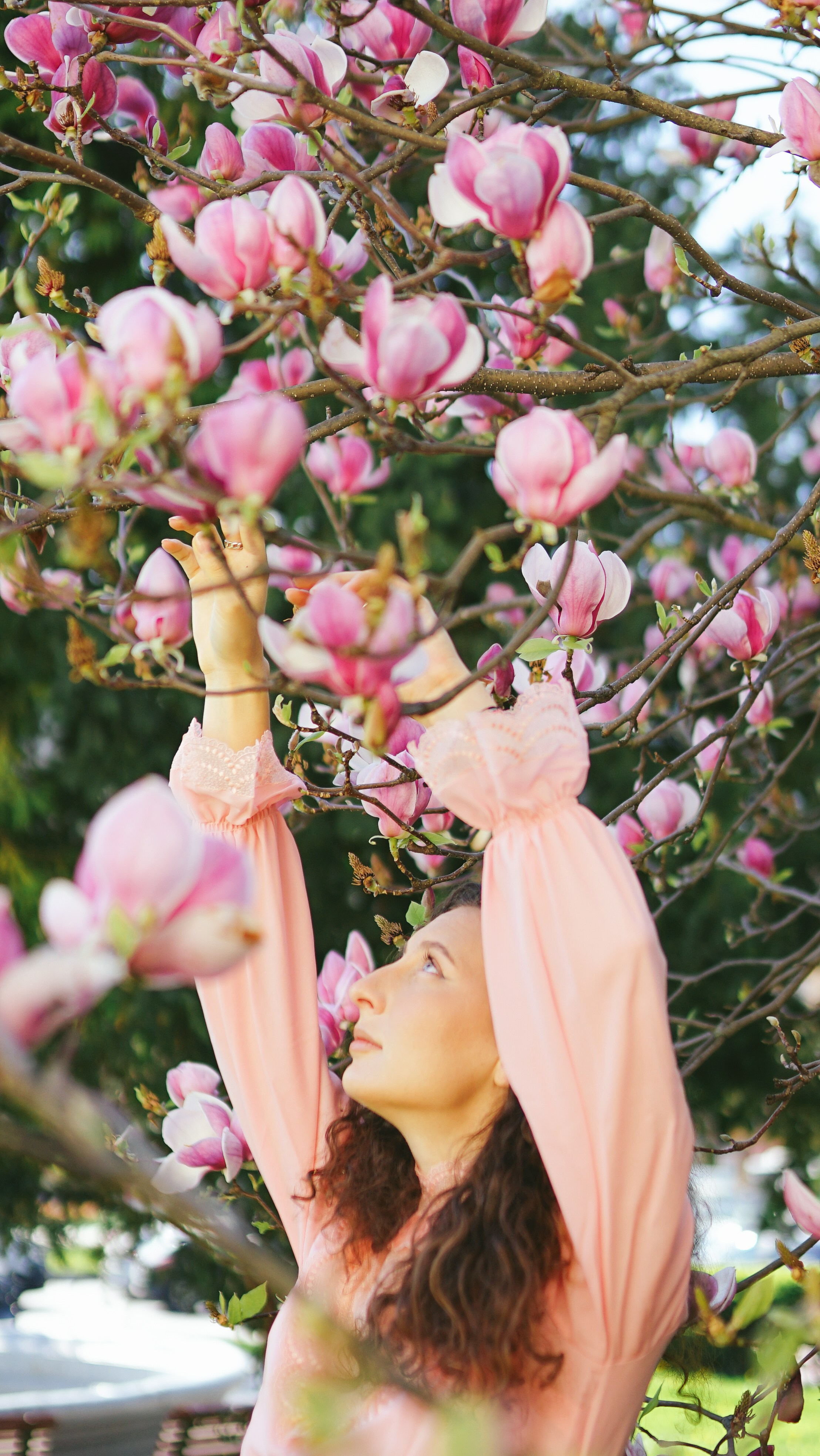 Fotografie de Portret Brașov | Artist Mădălina Beda. Madalina Beda- Artist vizual, fotograf, doula la nastere, consultant babywearing Brasov si in toata tara
