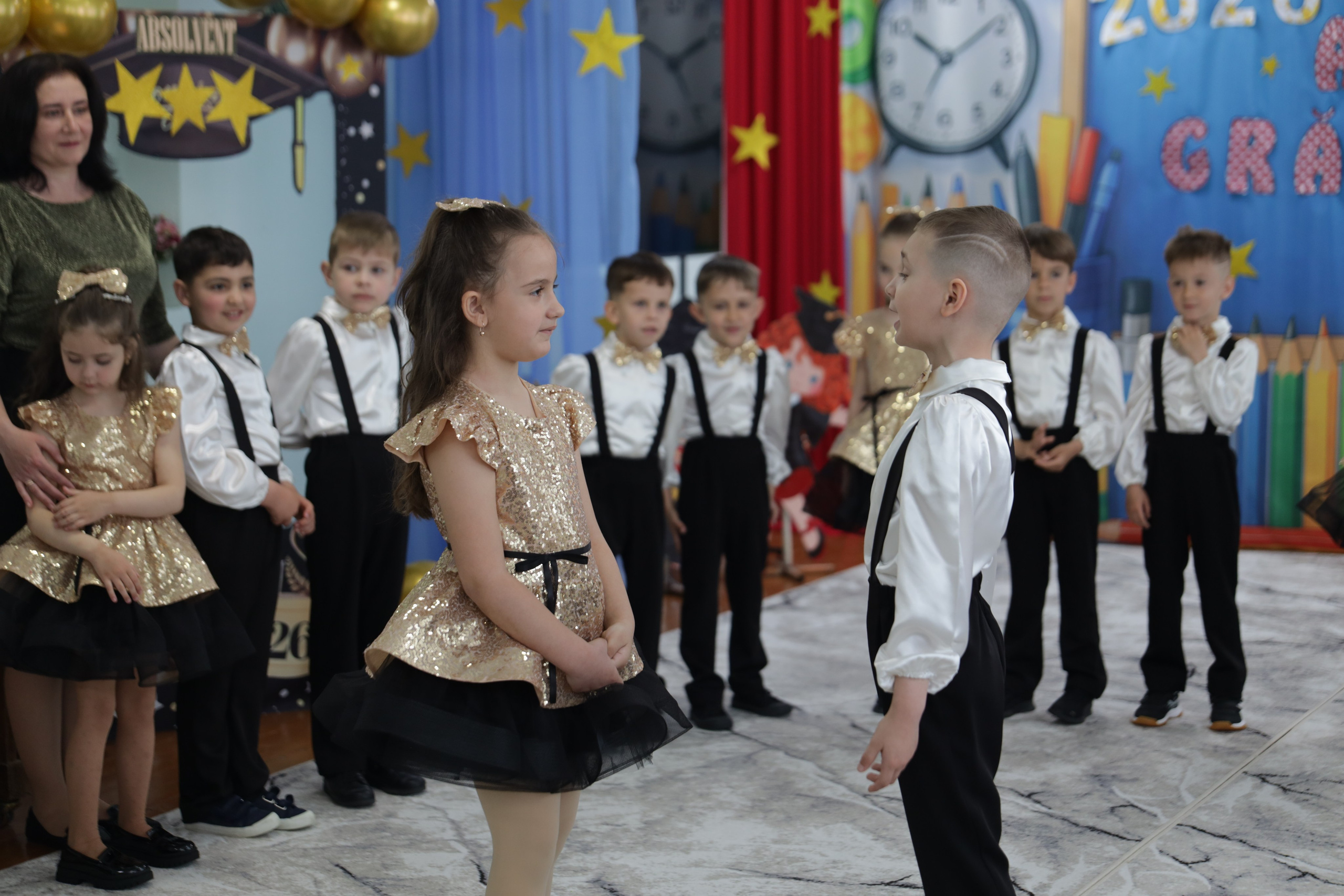 O filă de copilărie.... Alika Dia- Fotograf în Republica Moldova, Strășeni