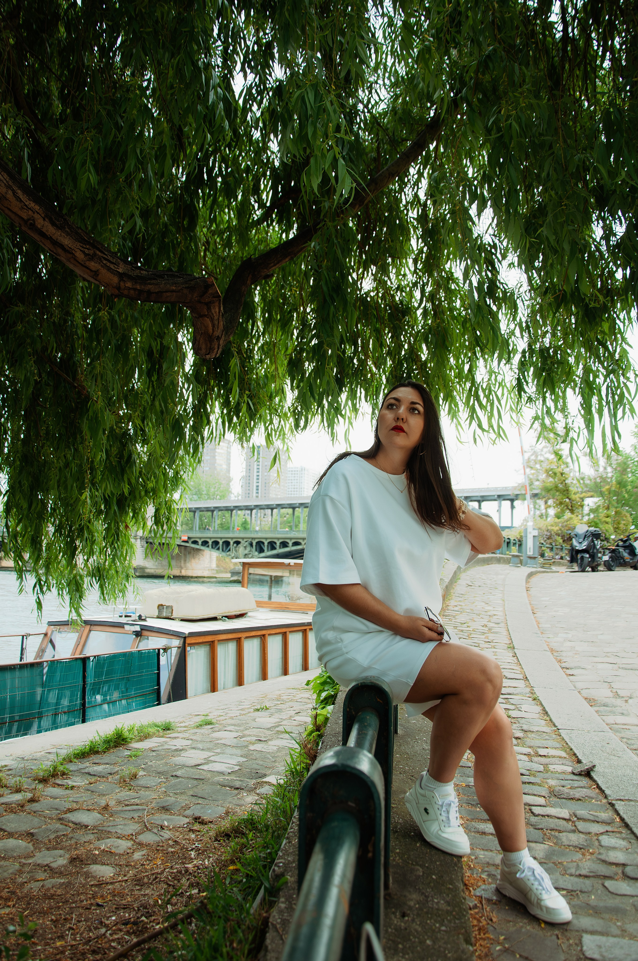 Инна и Камиля — день рождения в Париже. Paris photographer — Polina Osipova