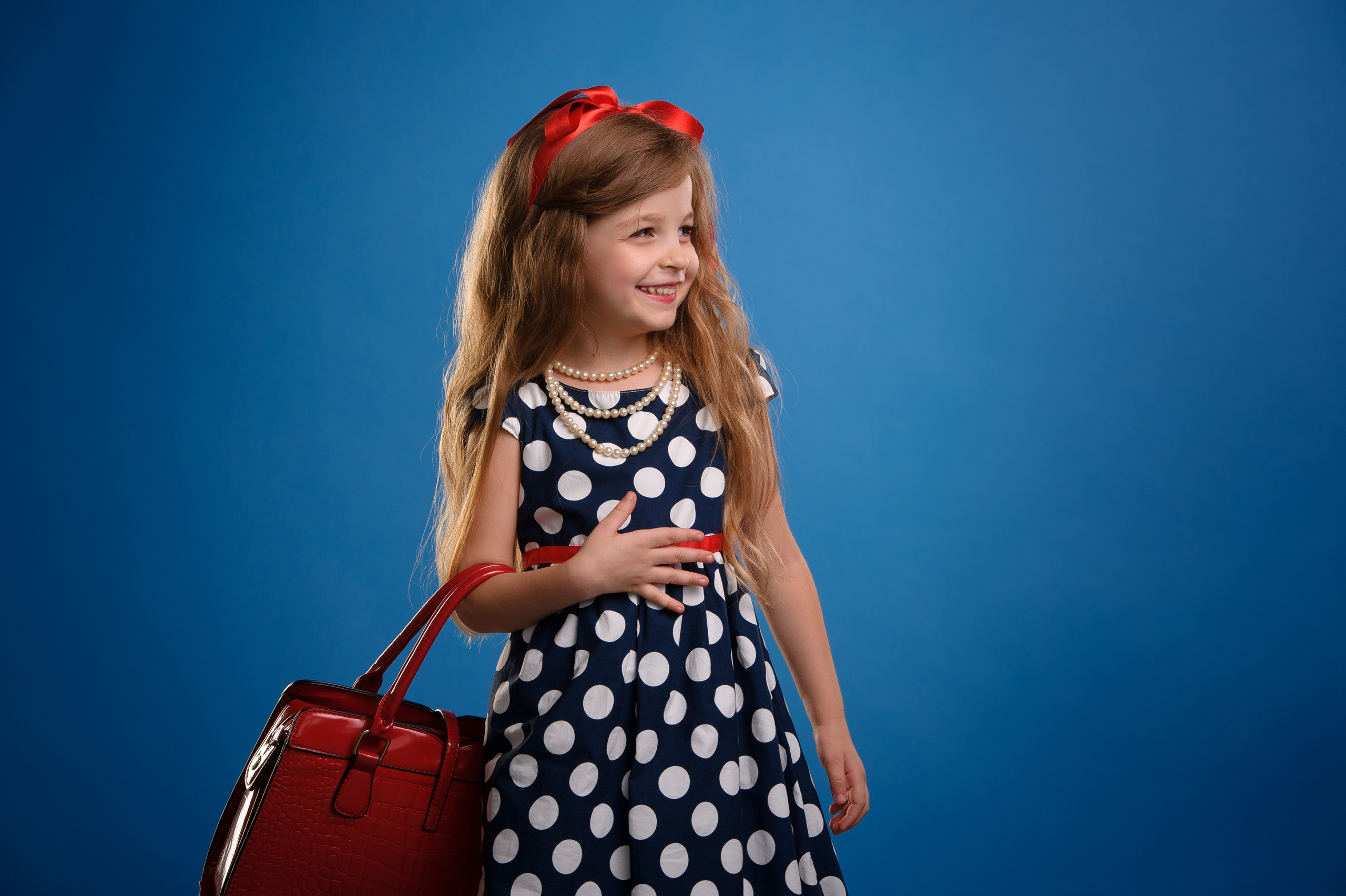 Студийный Портрет Софии. Семейный фотограф в Кишинёве THOMAS SHTIFT