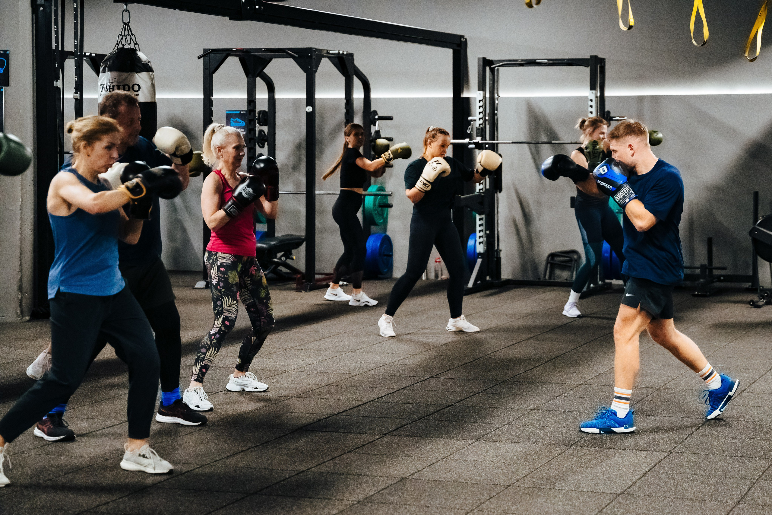 Gym+ Muay Thai. OnePIXEL