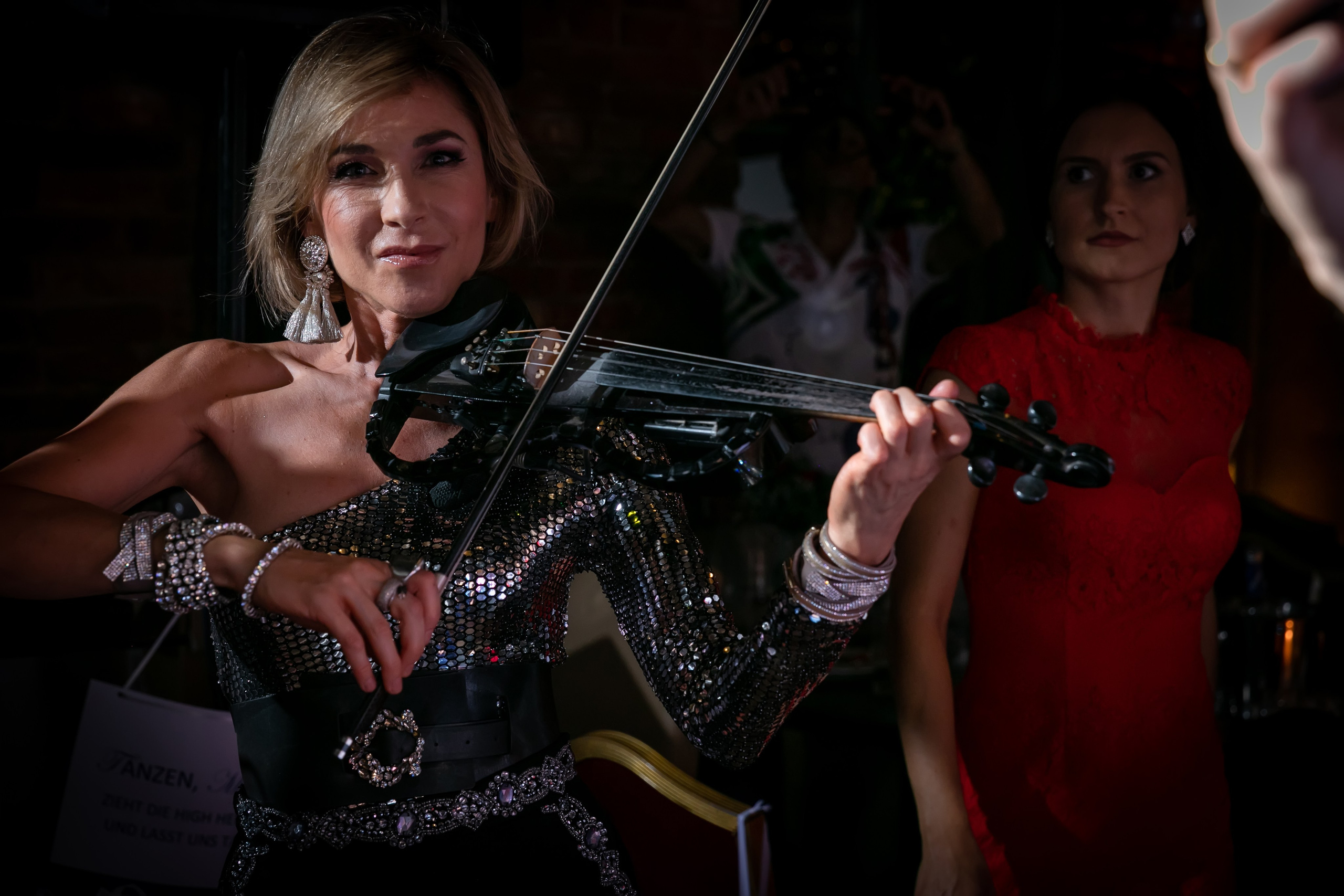 Musikerfotos. Photographer Sergej Nevelskij in Dortmund — Emotional wedding films and Fotos, real estate photography & custom photo books