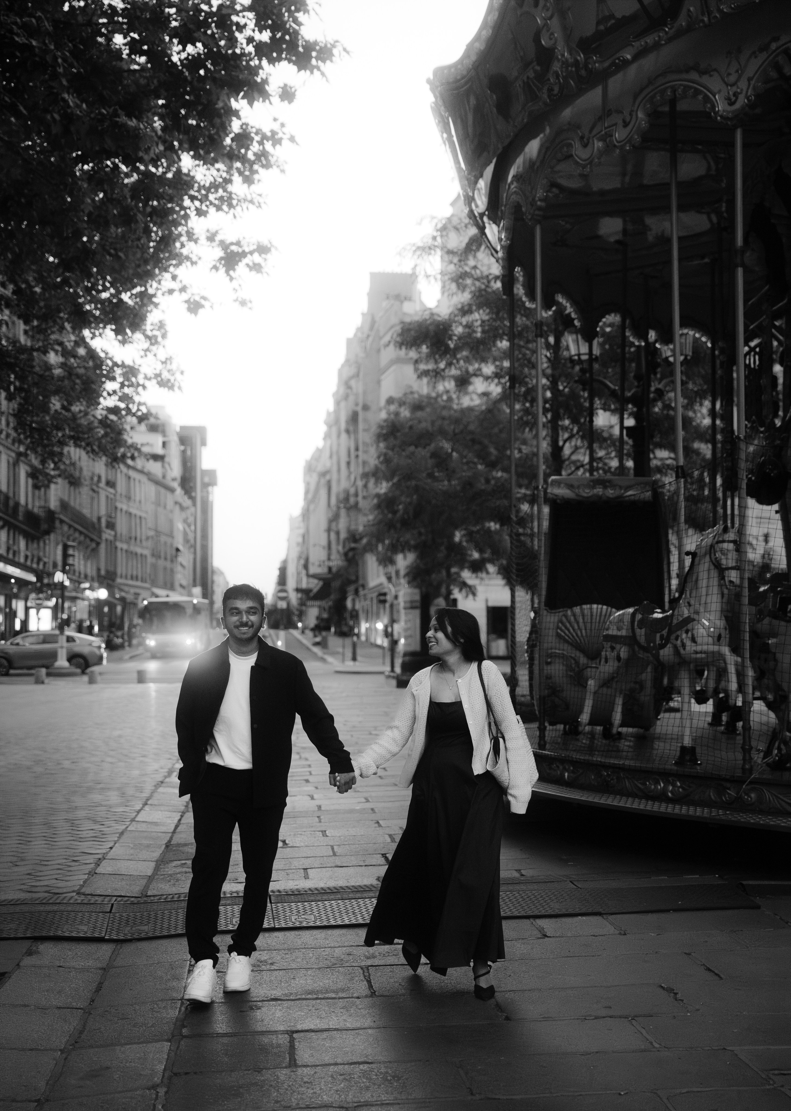 Spring Couple Photoshoot in Paris